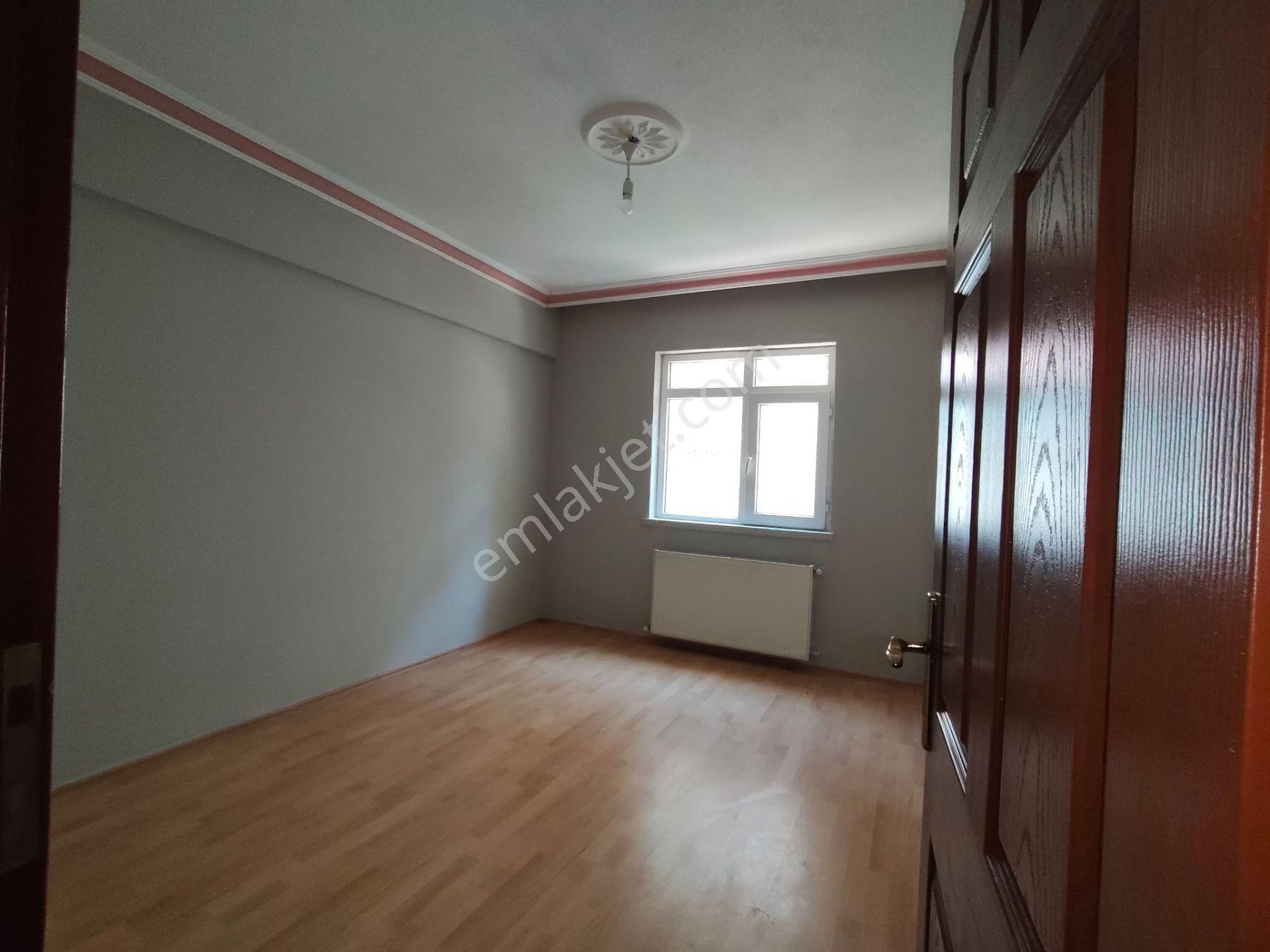 Yılmaz Gayrimenkulden 3+1 Güney Batı Cephe Fırsat Dairesi - Görsel 30