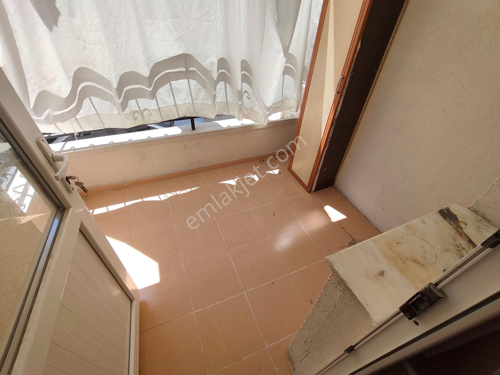 Yılmaz Gayrimenkulden 3+1 Güney Batı Cephe Fırsat Dairesi - Görsel 12