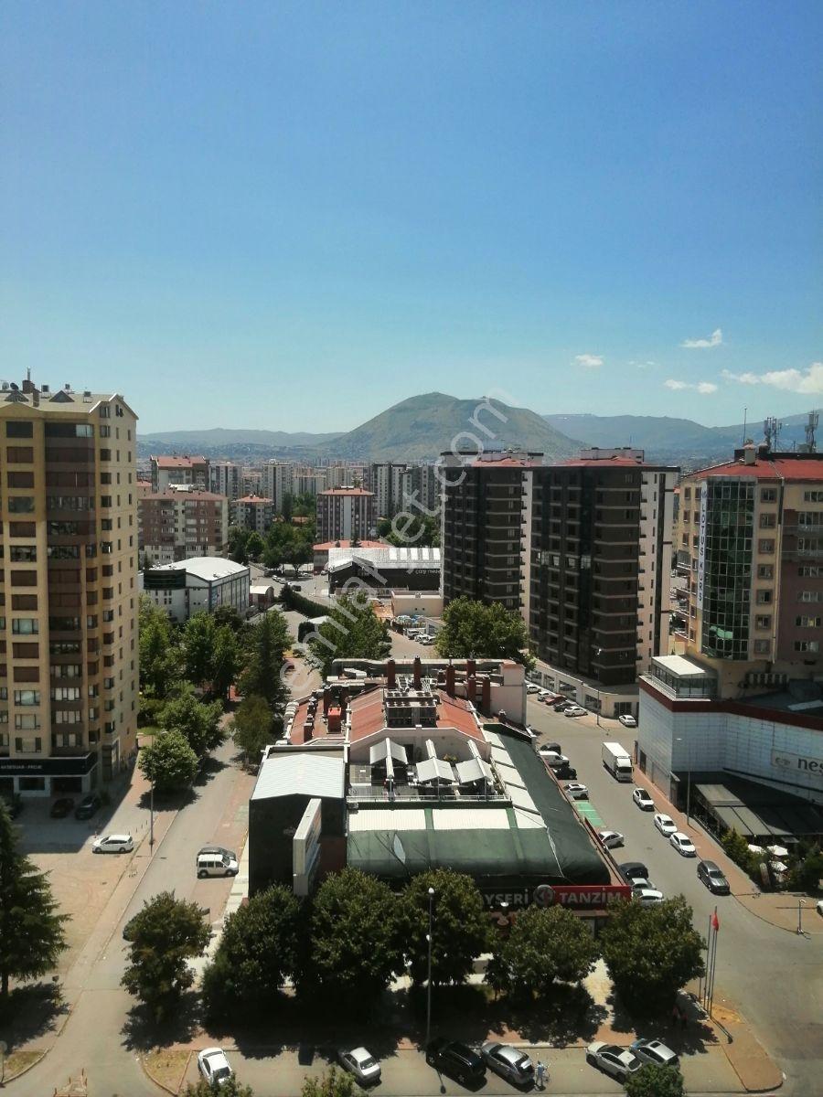 Sivas Caddesi'nde "süper Erciyes Manzaralı" Satılık Daire - Görsel 7