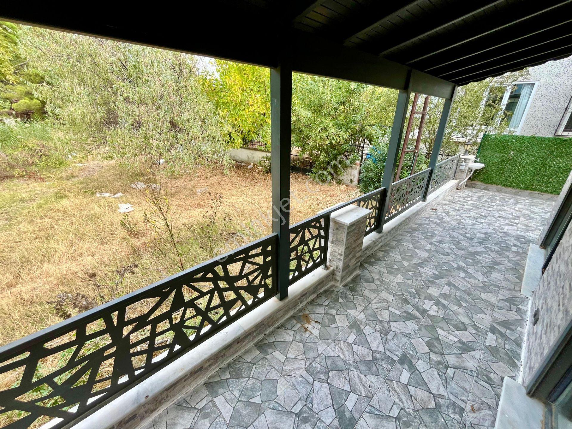 Gümüş'den Akçayda Emsalsiz Fiyata Geniş Bahçeli Şahane 4+1 Villa - Görsel 11
