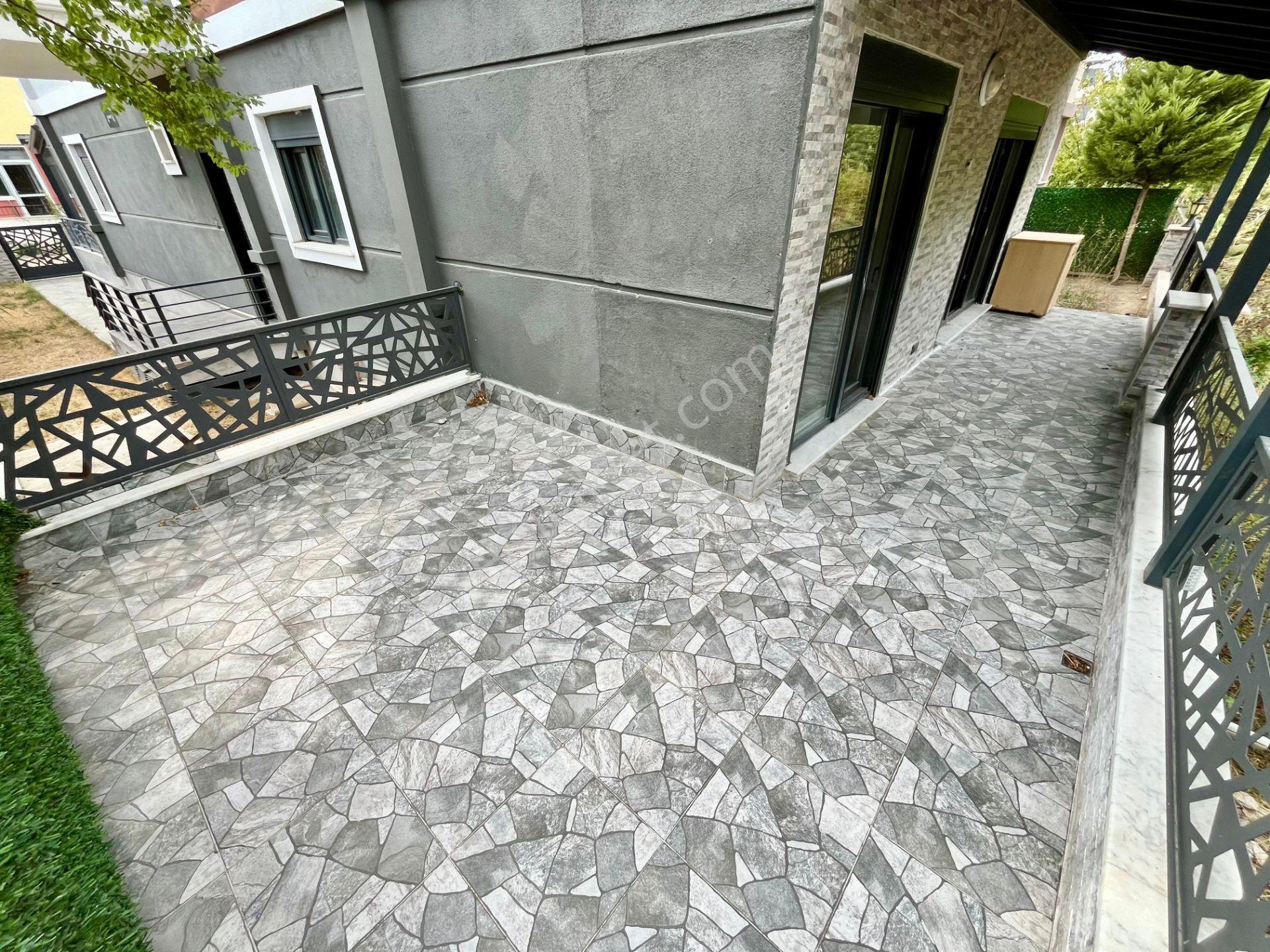 Gümüş'den Akçayda Emsalsiz Fiyata Geniş Bahçeli Şahane 4+1 Villa - Görsel 9