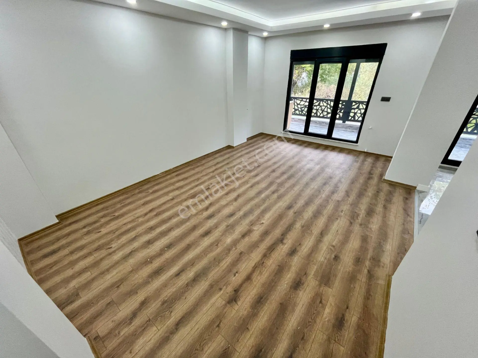 Gümüş'den Akçayda Emsalsiz Fiyata Geniş Bahçeli Şahane 4+1 Villa - Görsel 5