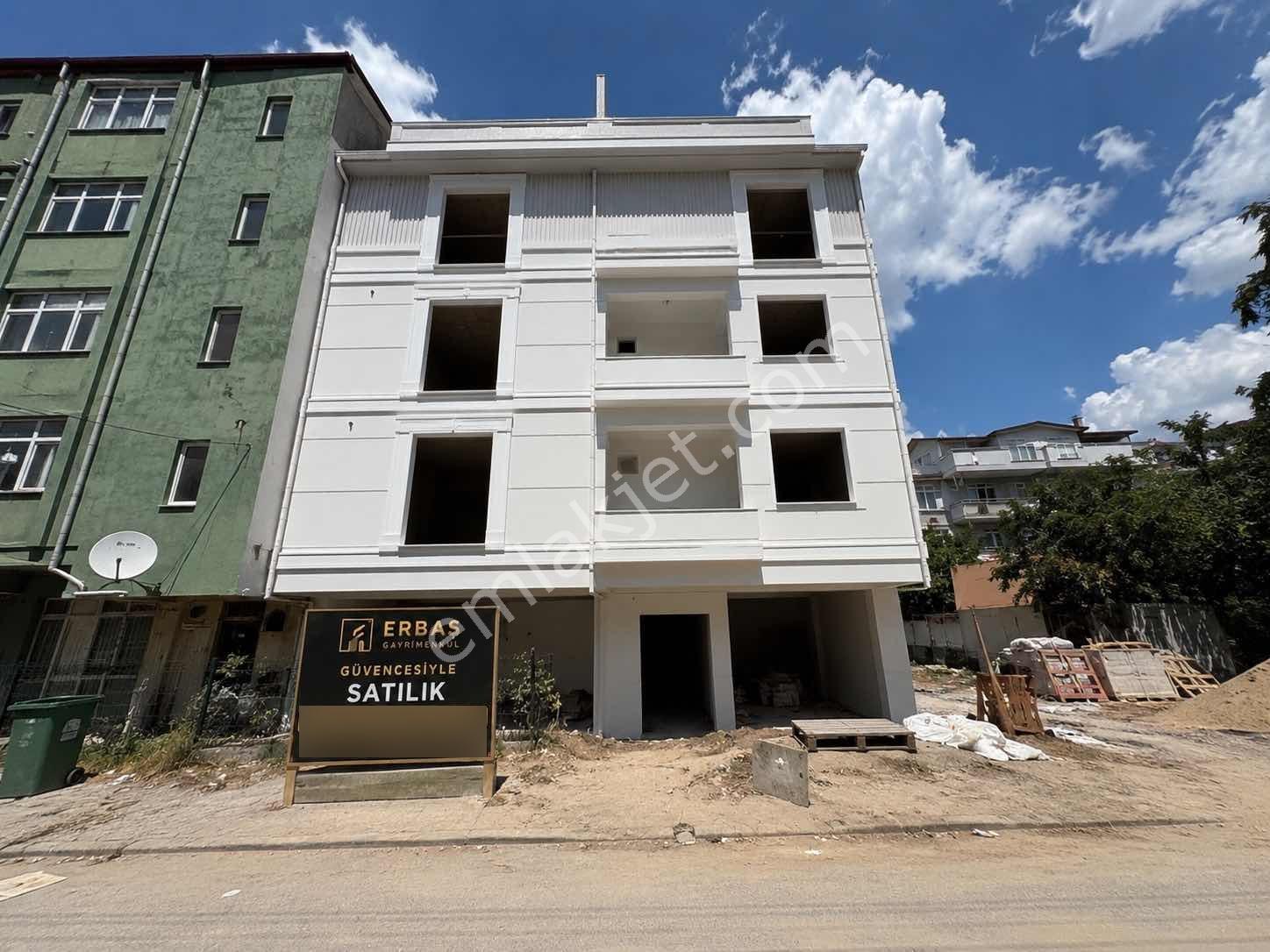 Erbaş Gayrimenkulden Körfez Yeniyalıda Satılık 2+1 Dubleks Daire