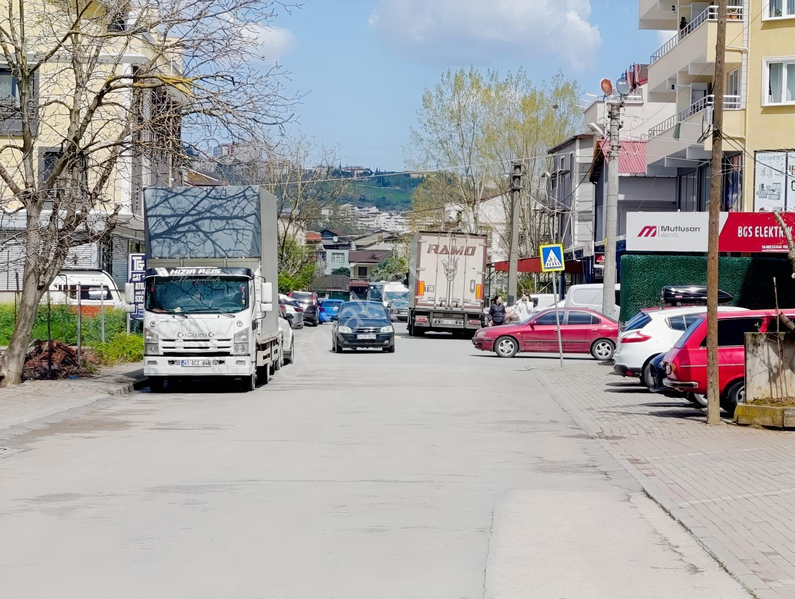 E-5 İzmit Yönü Yeşilova Mevkii Anayola Yakın Satılık İş Yeri - Görsel 5