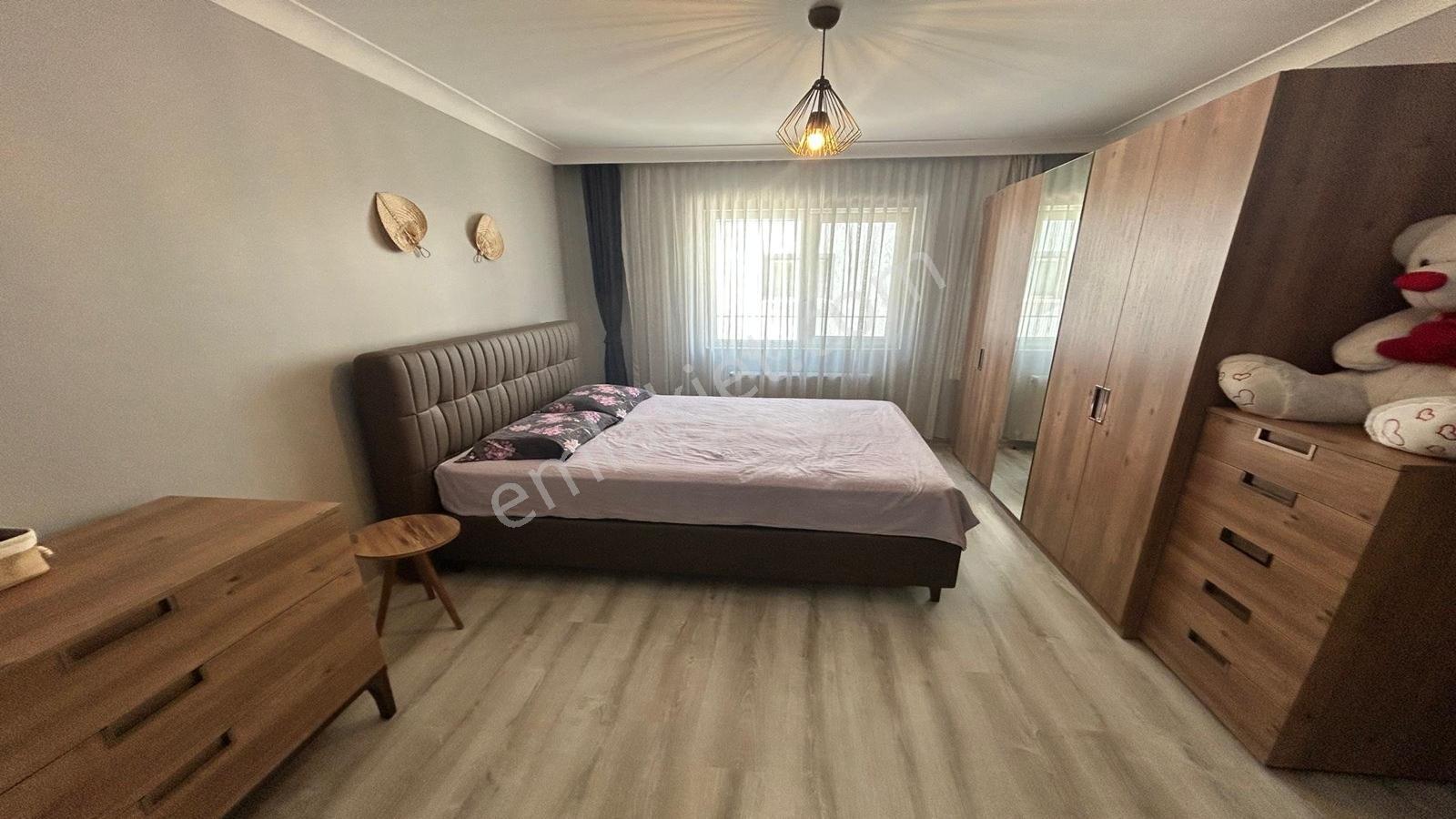 Yenikent Emlak'dan 29 Ekimde Okulların Dibinde 130m2 Geniş Daire - Görsel 18