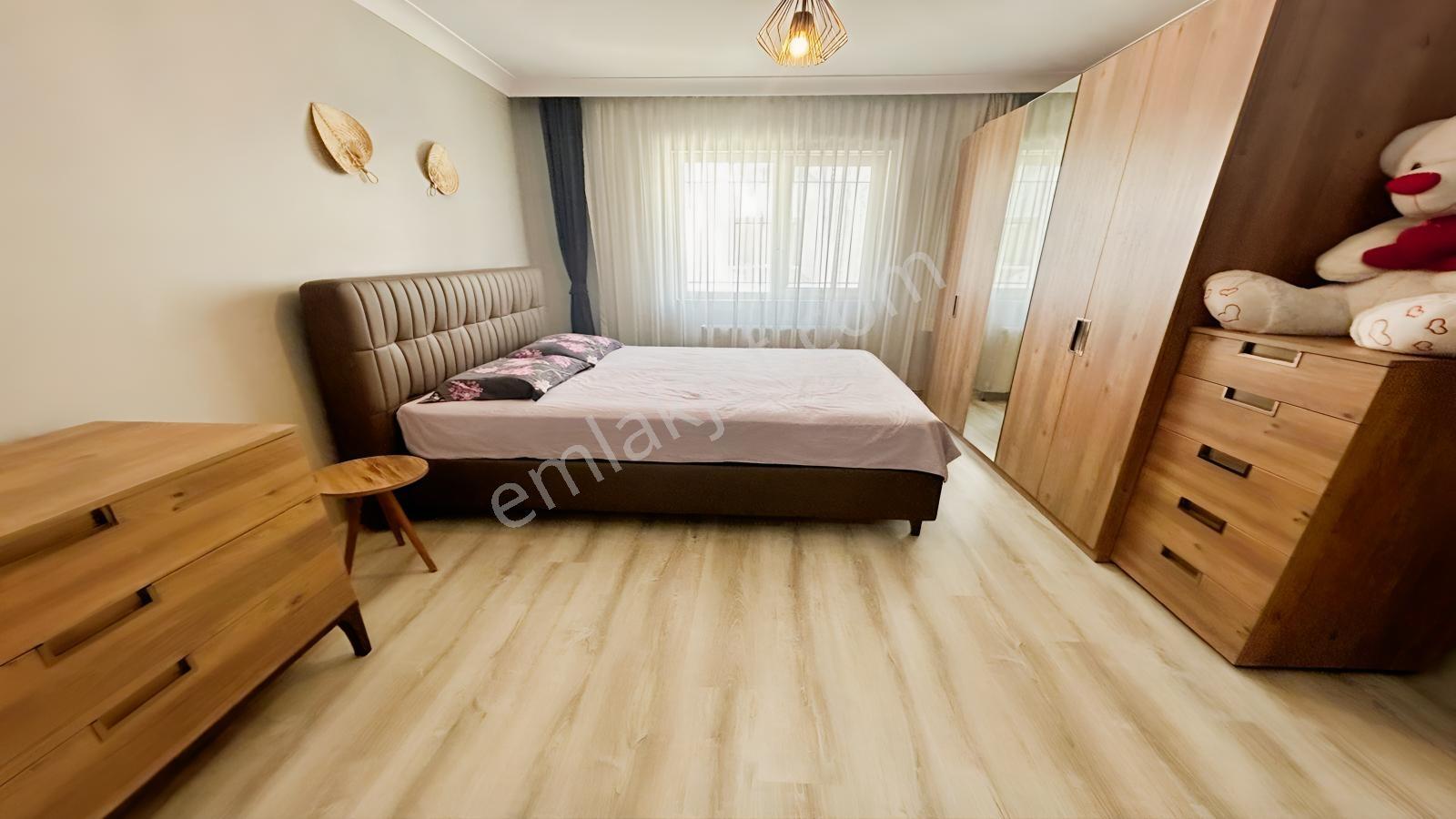 Yenikent Emlak'dan 29 Ekimde Okulların Dibinde 130m2 Geniş Daire - Görsel 32