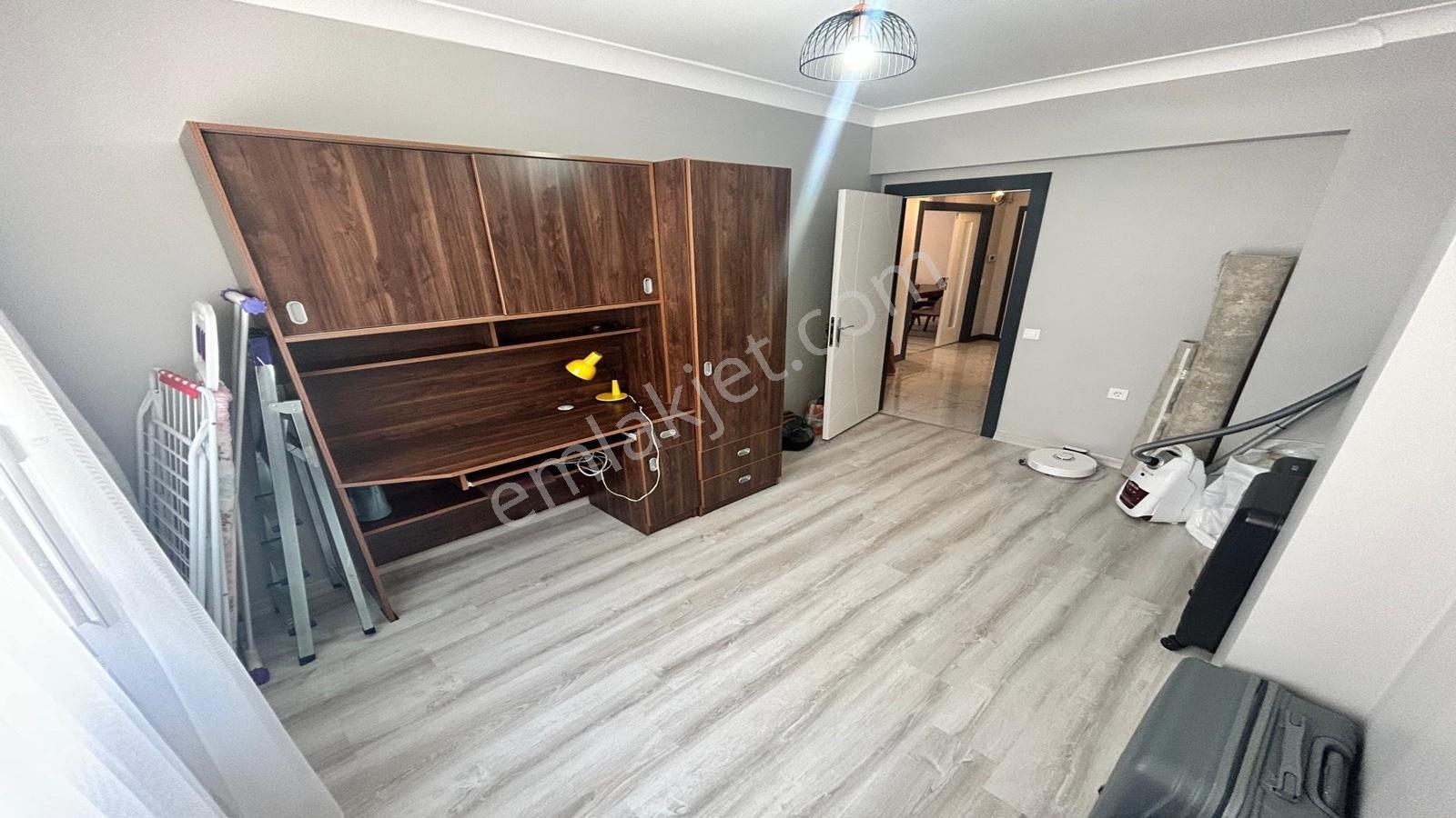 Yenikent Emlak'dan 29 Ekimde Okulların Dibinde 130m2 Geniş Daire - Görsel 6