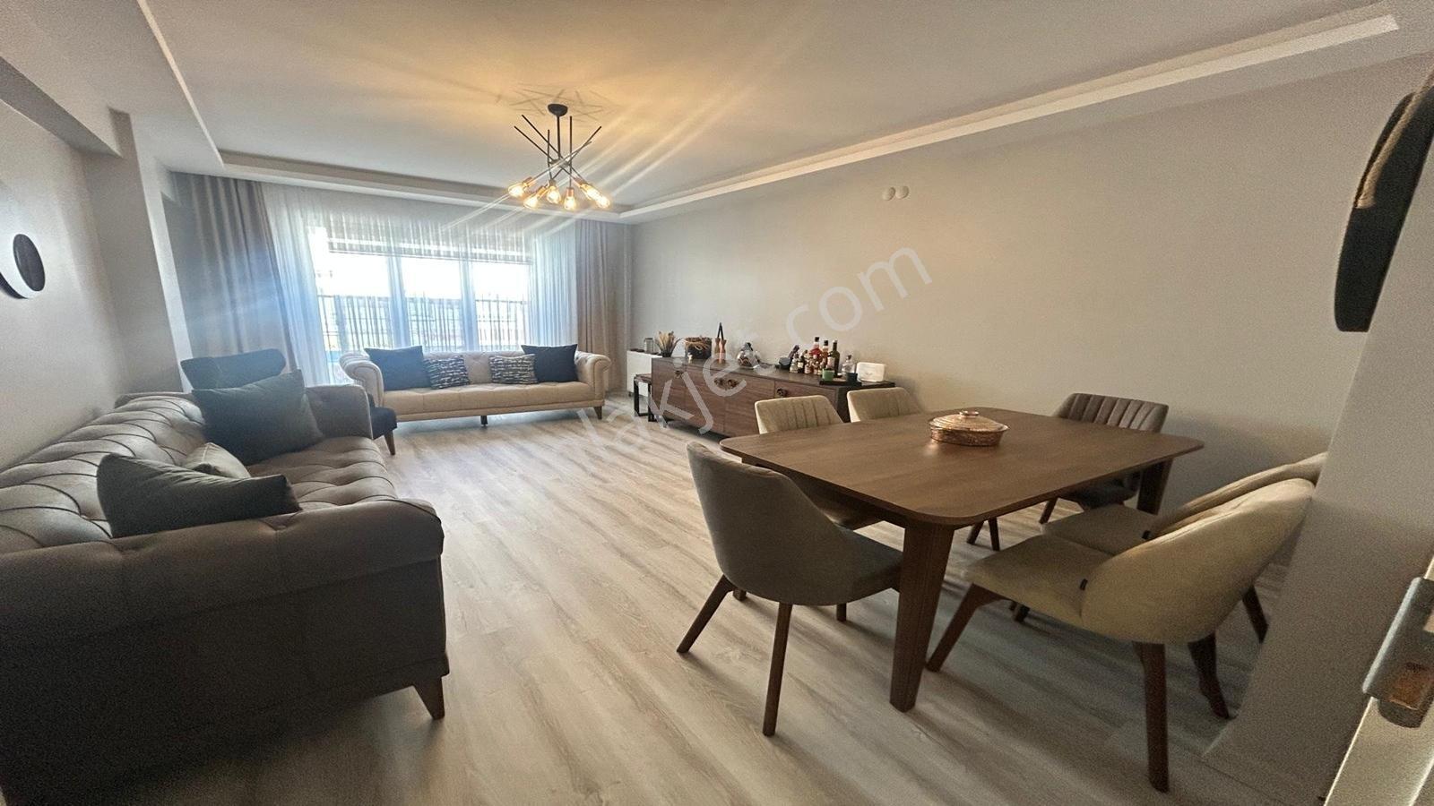Yenikent Emlak'dan 29 Ekimde Okulların Dibinde 130m2 Geniş Daire - Görsel 13