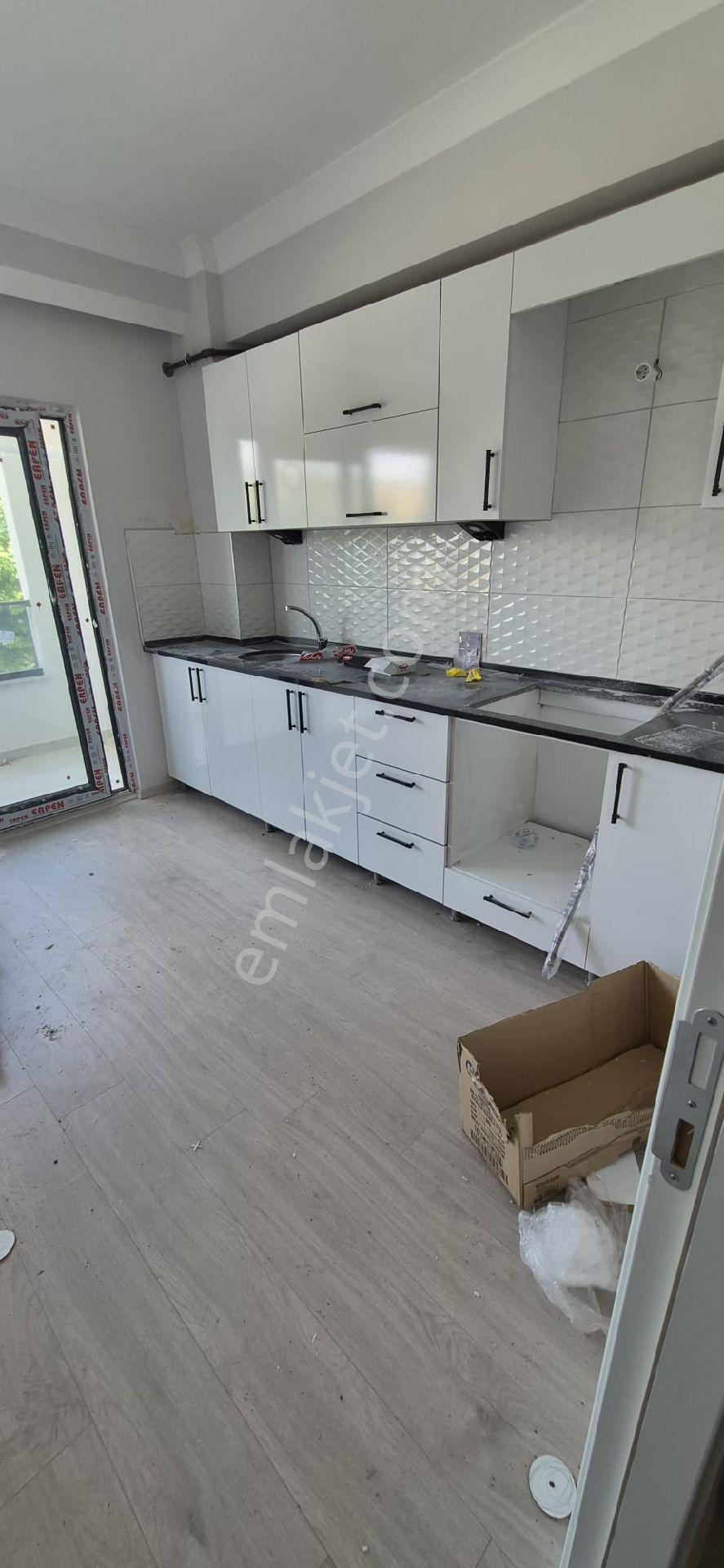 Arkadaş Emlaktan Belediye Blokları Civarında 2+1 Sıfır Kiralık Daire - Görsel 2