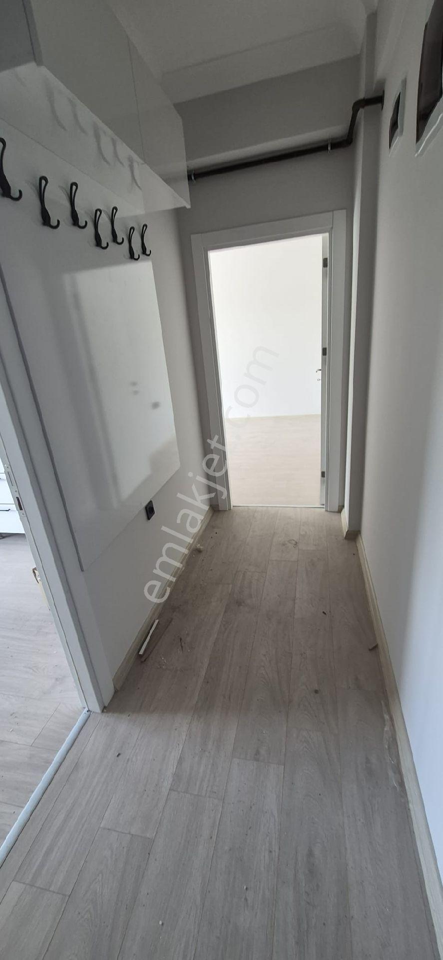 Arkadaş Emlaktan Belediye Blokları Civarında 2+1 Sıfır Kiralık Daire - Görsel 8