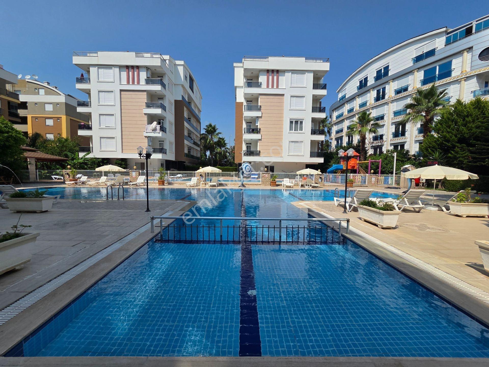 Antalya Liman'da Satılık 2+1 Daire Havuz Manzaralı Fırsat - Görsel 35
