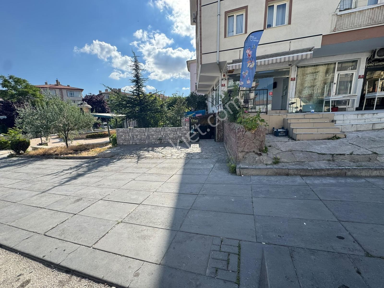 Münzeviler Cadde Üzerinde İki Ayrı Tapulu Ticari Gayrimenkul - Görsel 8