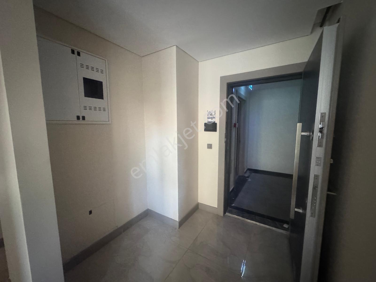 Acil Fetihtepe Emlak Konut Okmeydanında Kiralık 2+1 Daire - Görsel 15