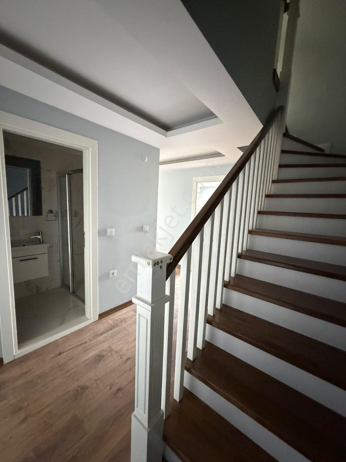 Moda Aris Sitesinde Şehir Manzaralı 4+1 Dubleks Satılık Daire - Görsel 2