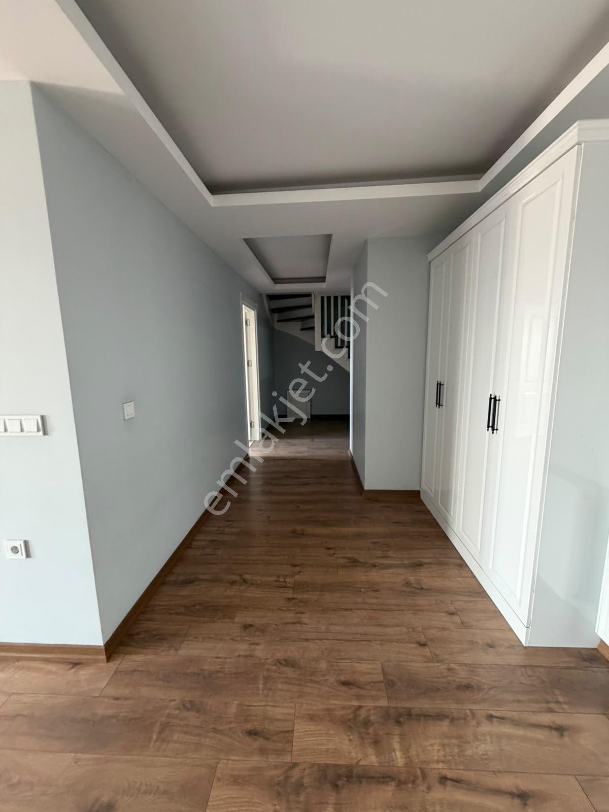 Moda Aris Sitesinde Şehir Manzaralı 4+1 Dubleks Satılık Daire - Görsel 4