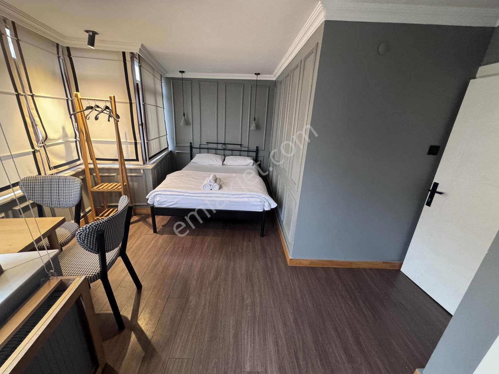 Kadıköy Rıhtımda Deniz Manzaralı Ulaşımlara Yakın Stüdyo Daire - Görsel 3