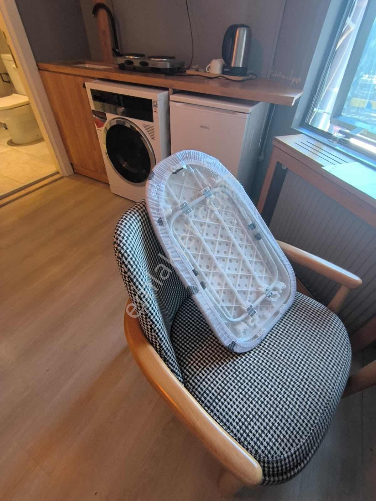 Kadıköy Rıhtımda Deniz Manzaralı Ulaşımlara Yakın Stüdyo Daire - Görsel 18