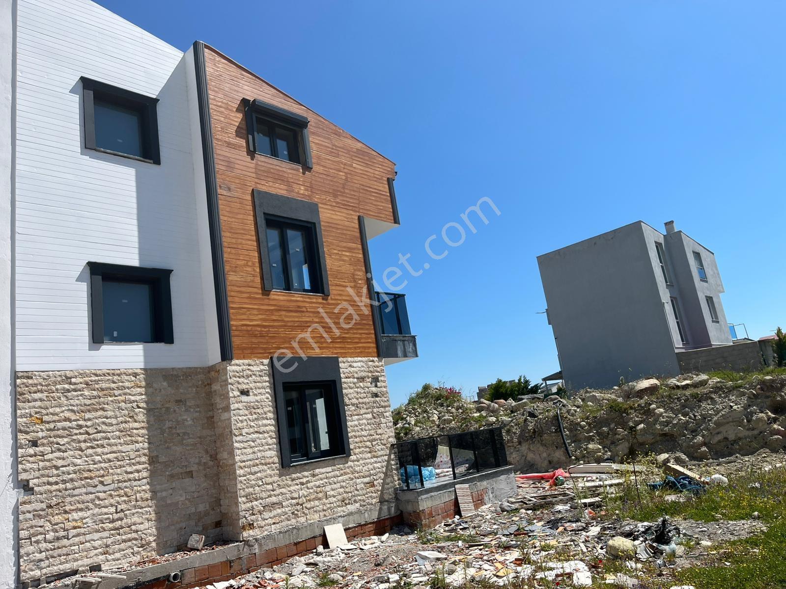 Mordoğan Kamukent Sitesinde Deniz Manzaralı Satılık 4+1 Villa - Görsel 8