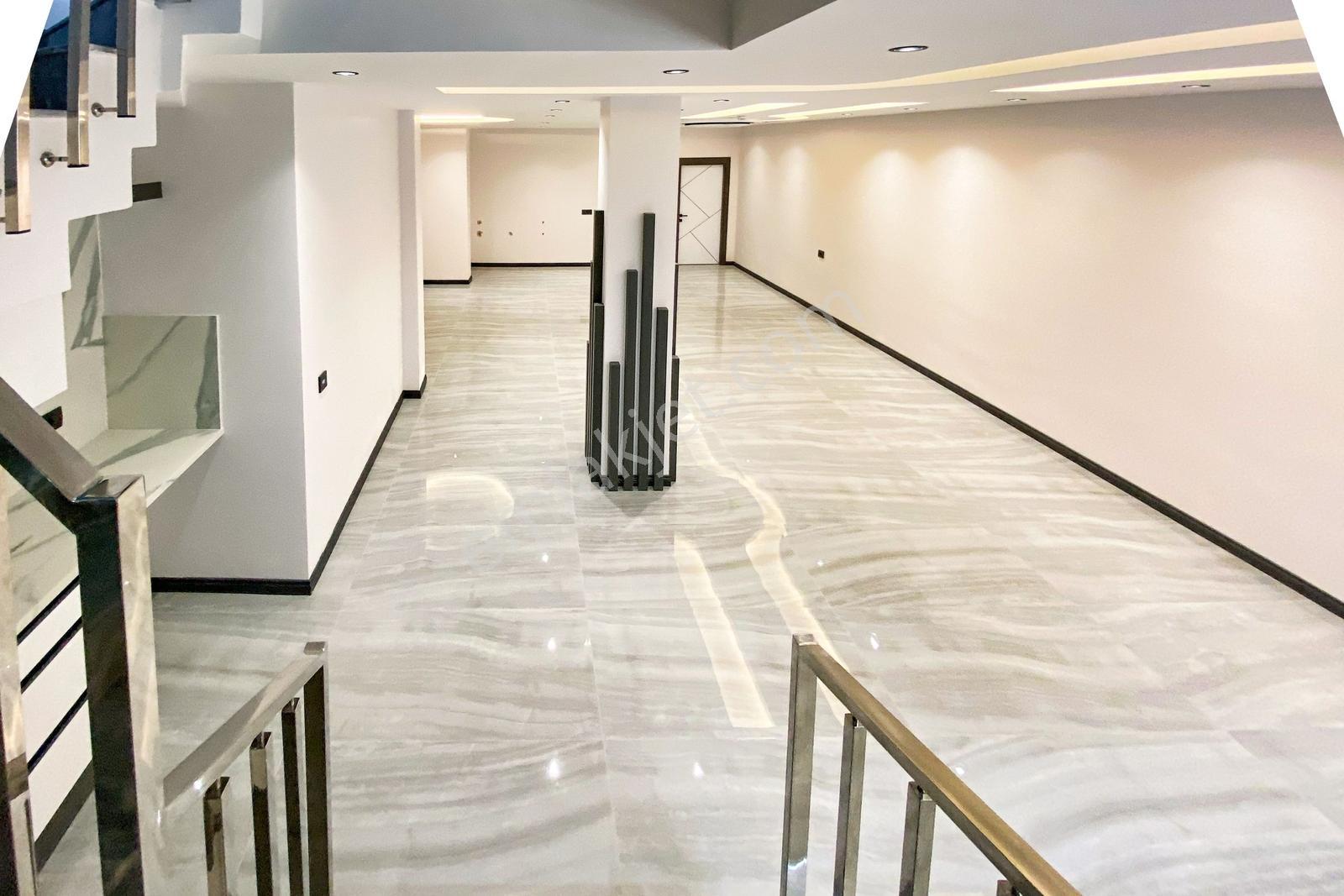 Foça'da 5+1 Akıllı Sistem, Geniş Bahçe Ve Havuzlu Müstakil Villa - Görsel 29