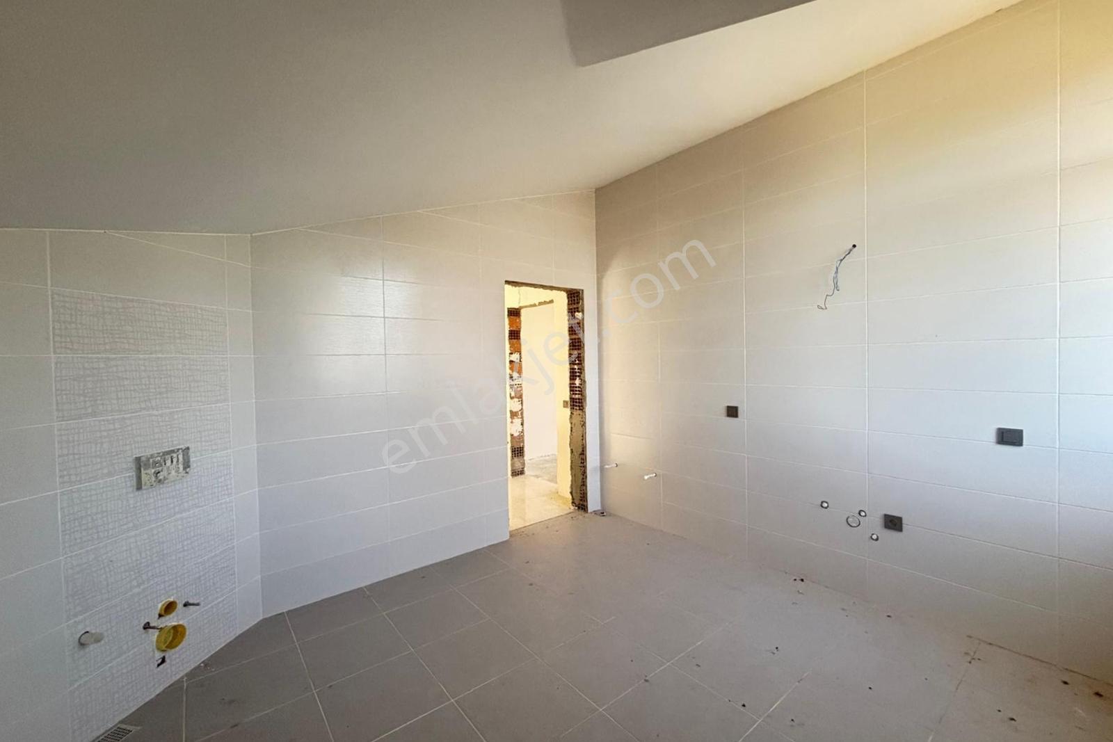 1500 M² Arsa İçerisinde Tamamlanmaya Yakın 5+1 Lüks Villa - Görsel 14