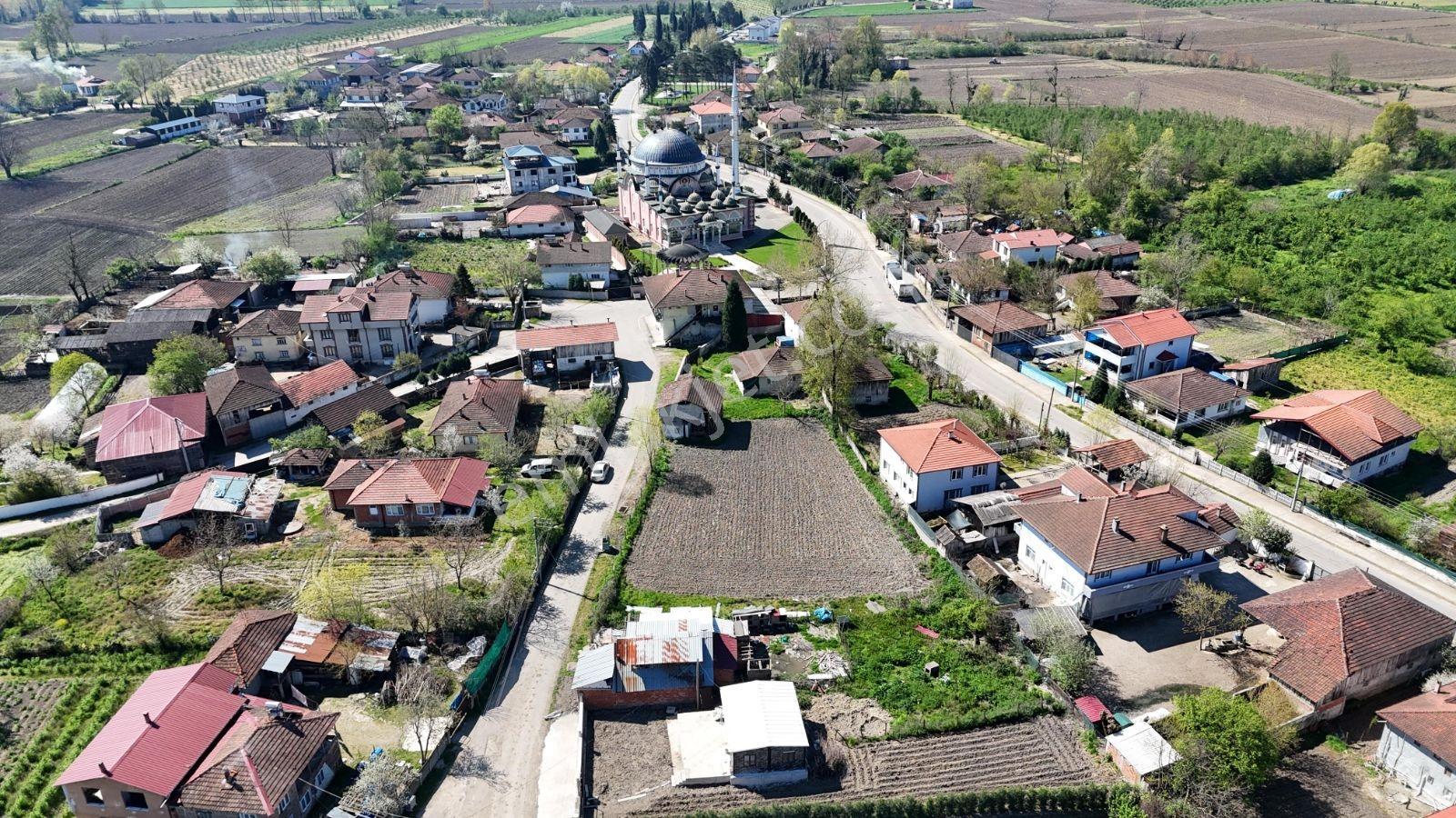 Akermax Gayrimenkulden Satılık Köy Merkezinde Konut İmarlı Arsa - Görsel 6