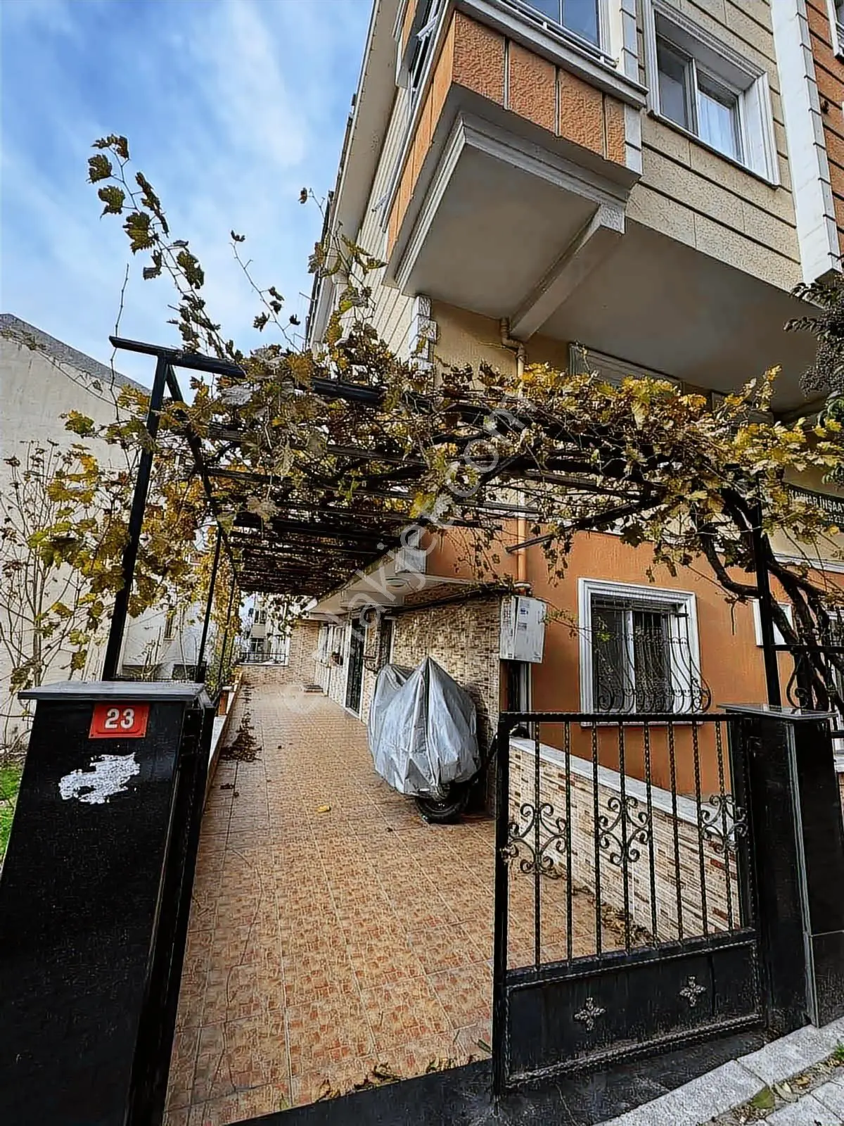 Cihangir'de 220m2 Özel Mimari Yüksek Tavan 4+2 Satılık Daire - Görsel 31