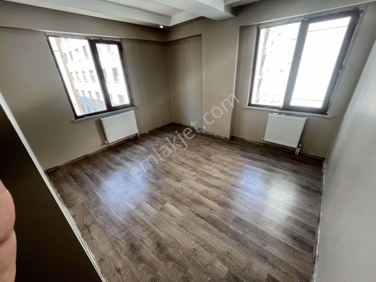 Site İçerisinde Satılık Ferah 3+1 Daire - Görsel 3