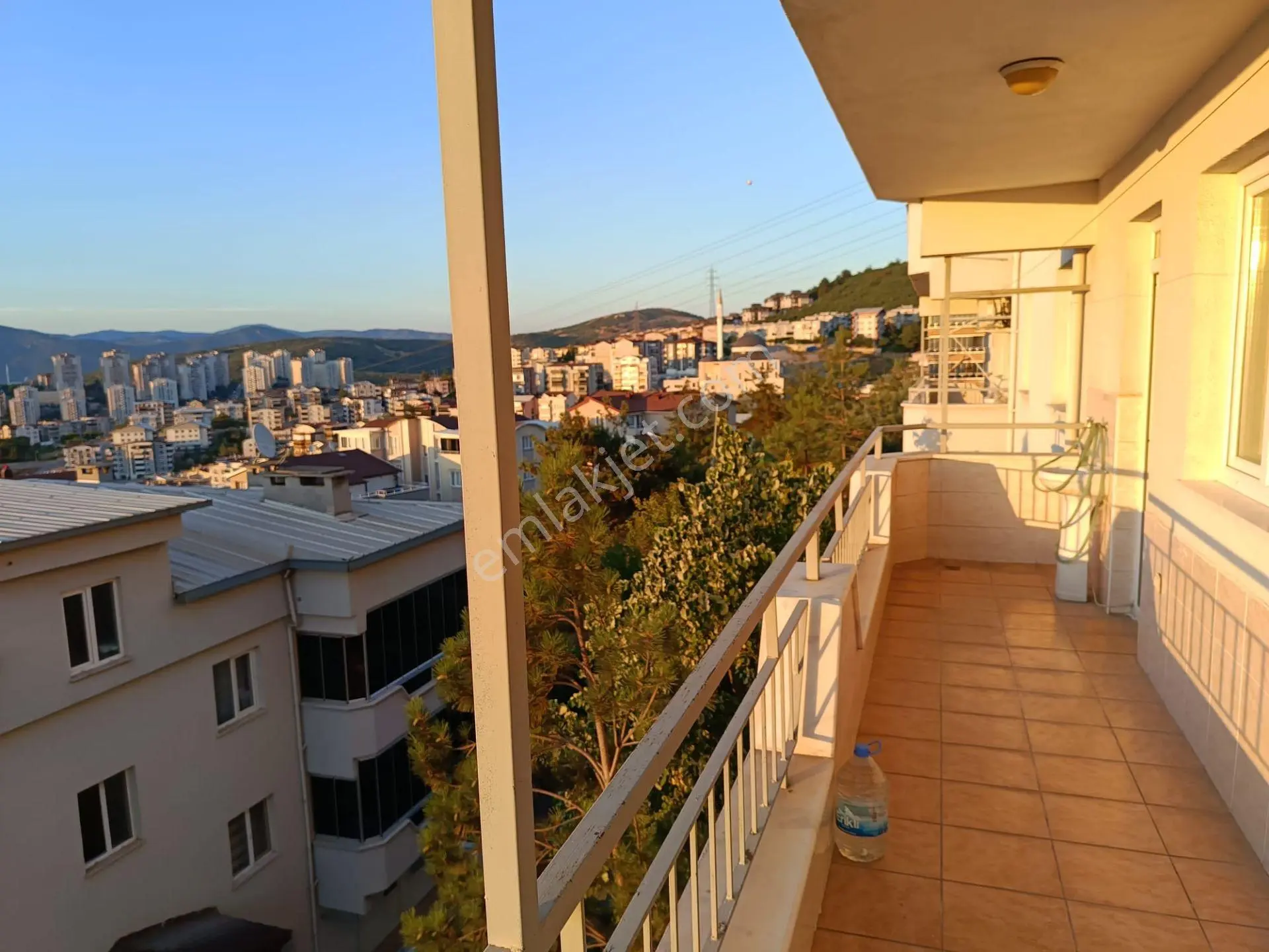 Kestel Vani Mehmet Mahallesi'nde Geniş Ve Ferah Kiralık Daire