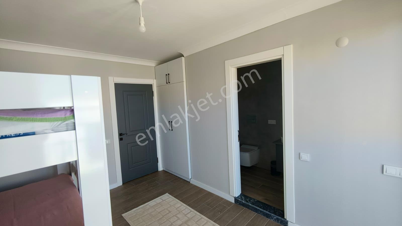 Rw Nefes'ten Eşyalı,deniz Manzaralı, Teraslı Satılık Lüks Villa - Görsel 2