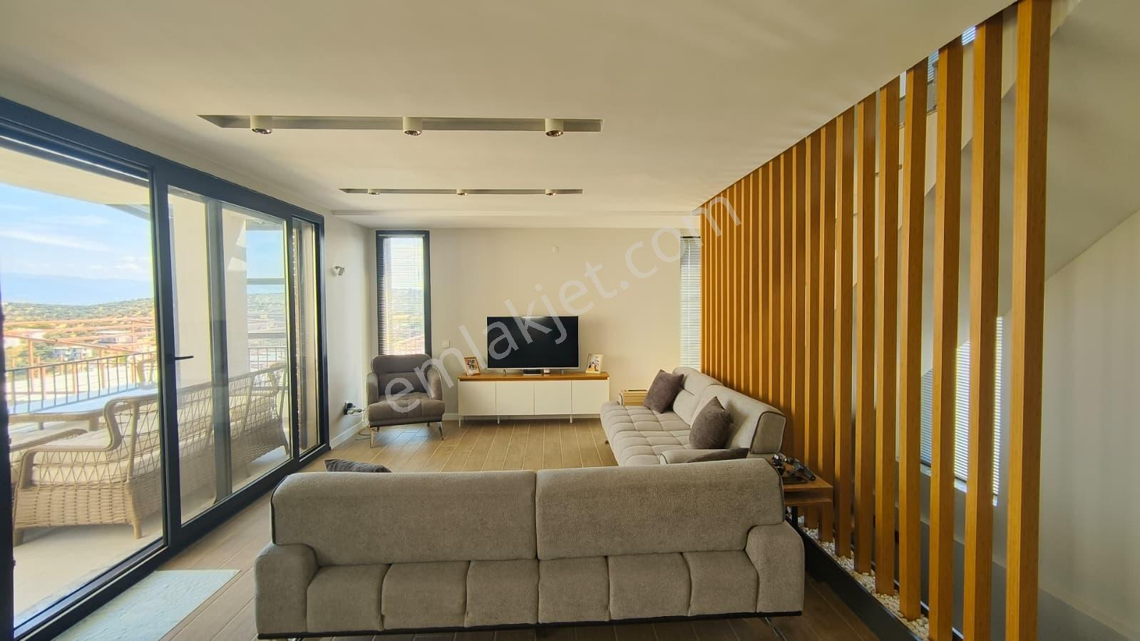 Rw Nefes'ten Eşyalı,deniz Manzaralı, Teraslı Satılık Lüks Villa - Görsel 34