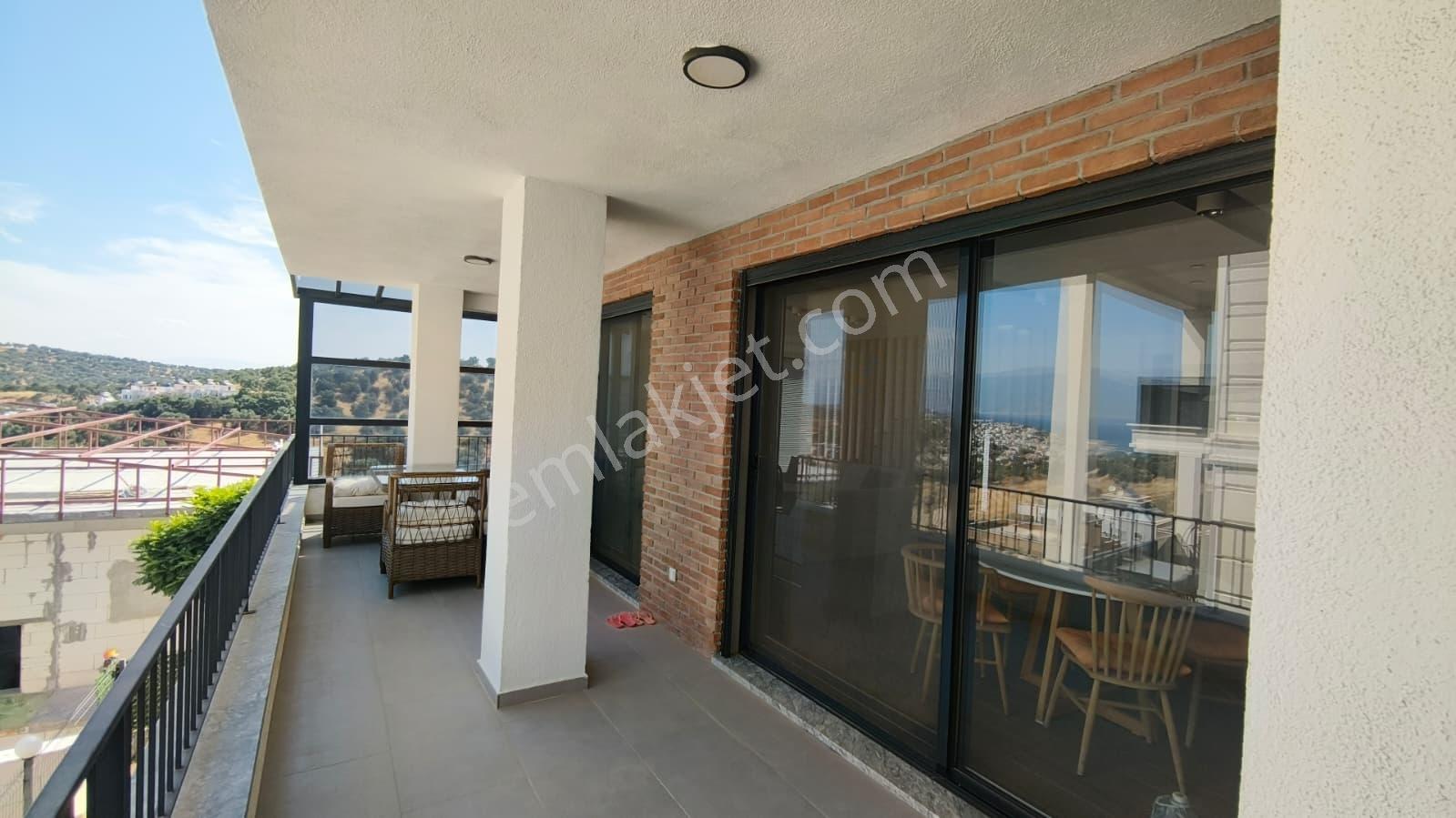 Rw Nefes'ten Eşyalı,deniz Manzaralı, Teraslı Satılık Lüks Villa - Görsel 17