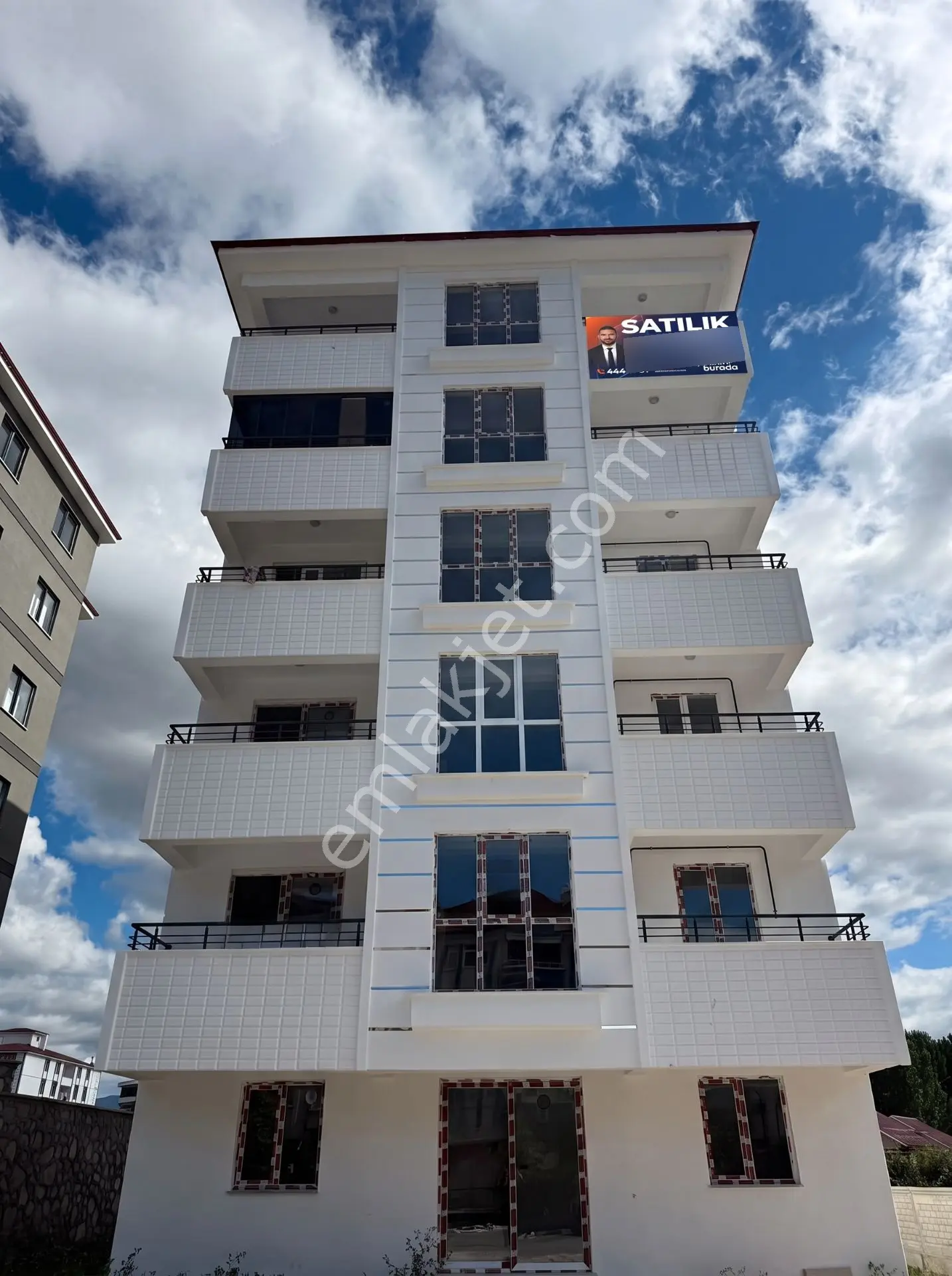 Bağlar Mahallesinde Satılık Yerden Isıtma Lüks Konsept Acilll
