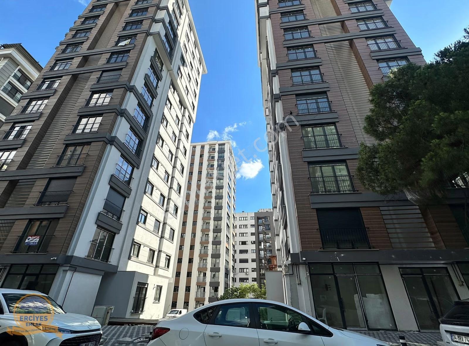 Erciyes'den Göztepe'de Yeni Binada 2+1 Kombili 95 M² Ara Kat - Görsel 7