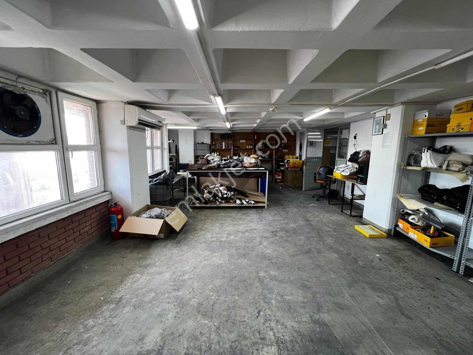 Aykosan Sanayi Sitesinde Toplam 1200m2 Satılık Dükkan - Görsel 12