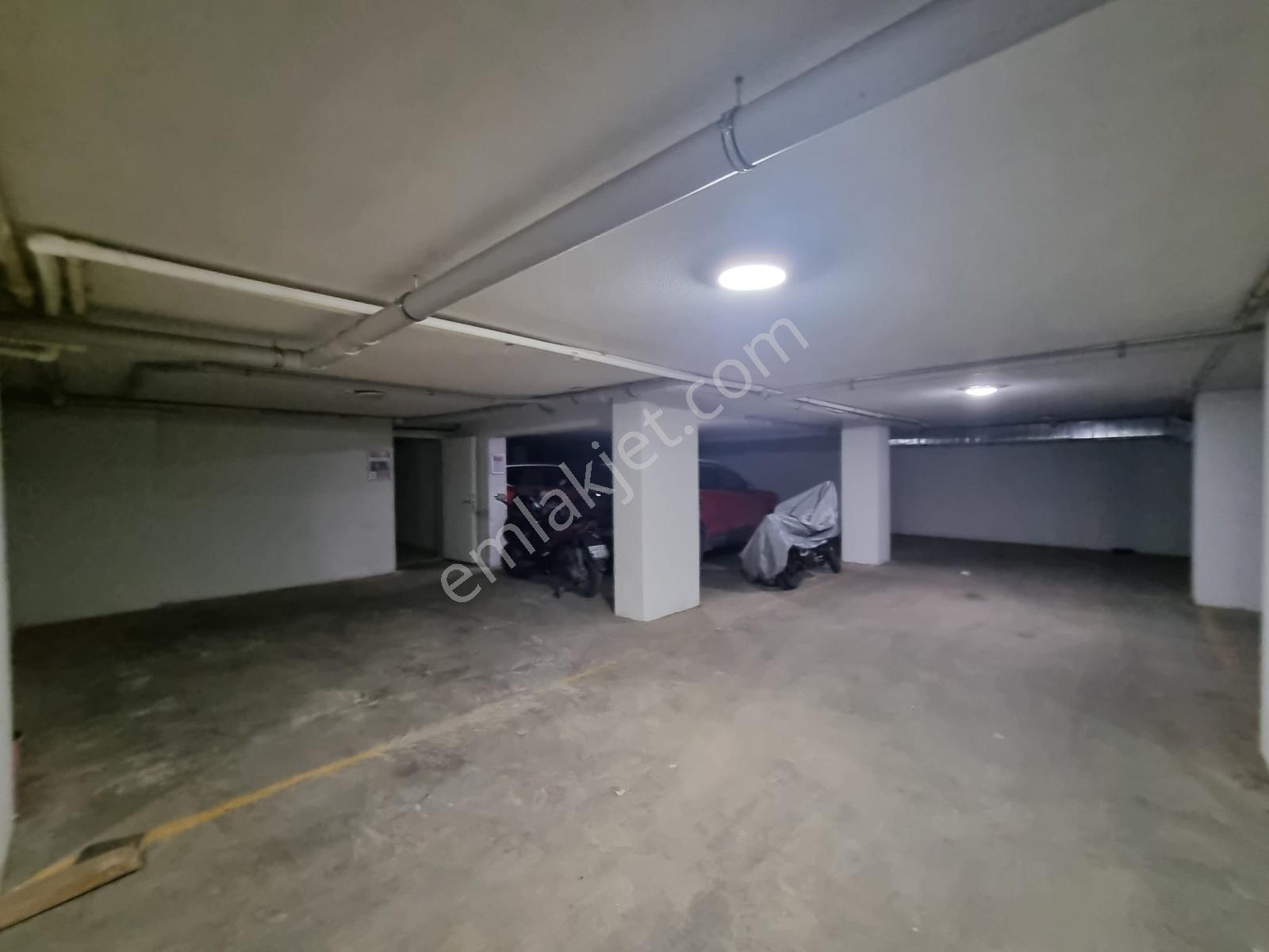 Bostancı Lunapark Yakını, Minibüse 2. Bina, 2+1 Net 60m2 - Görsel 14