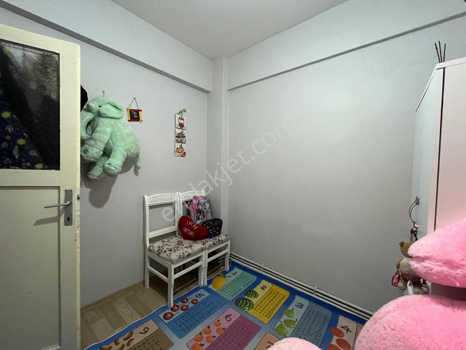 Oben'den Zeytinburnu Sümer Mah 3+1 Ara Kat 110 M² Net Daire - Görsel 5