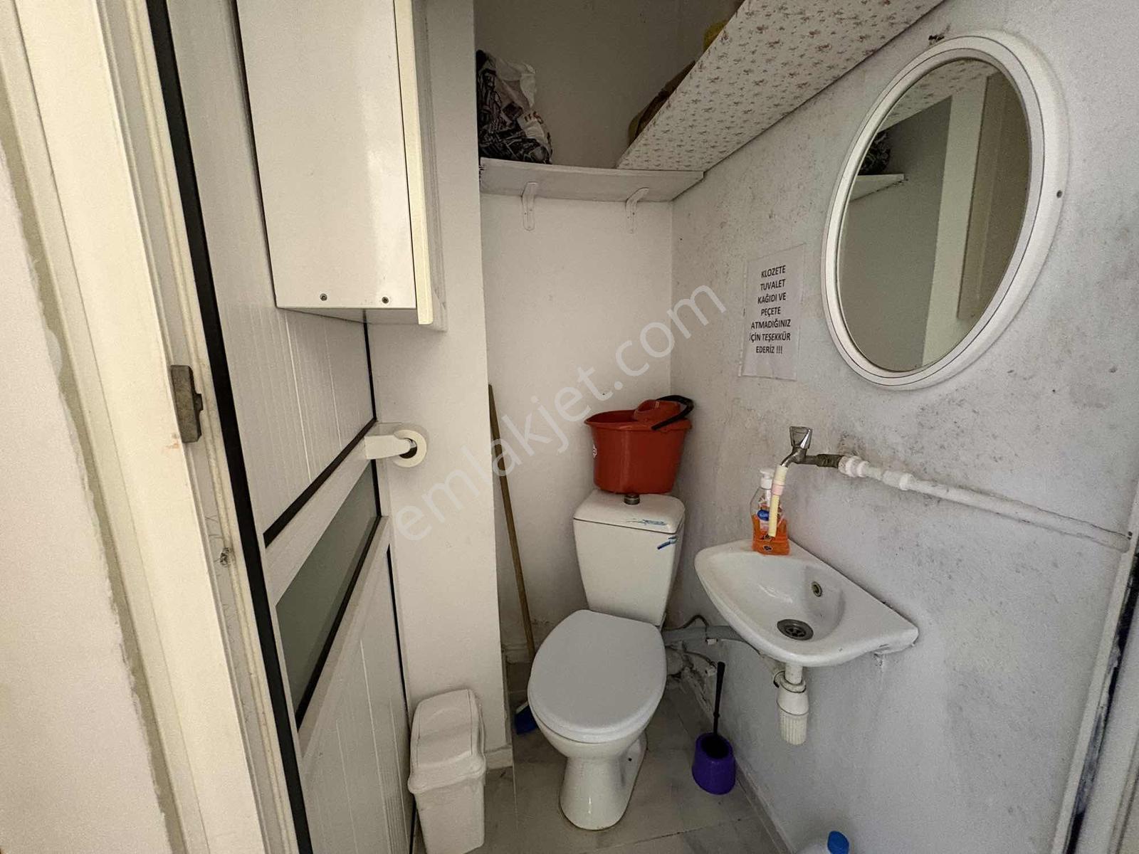 Salacak'da 3. Selim İlkokul Karşısı 30m² Satılık Dükkan - Görsel 9