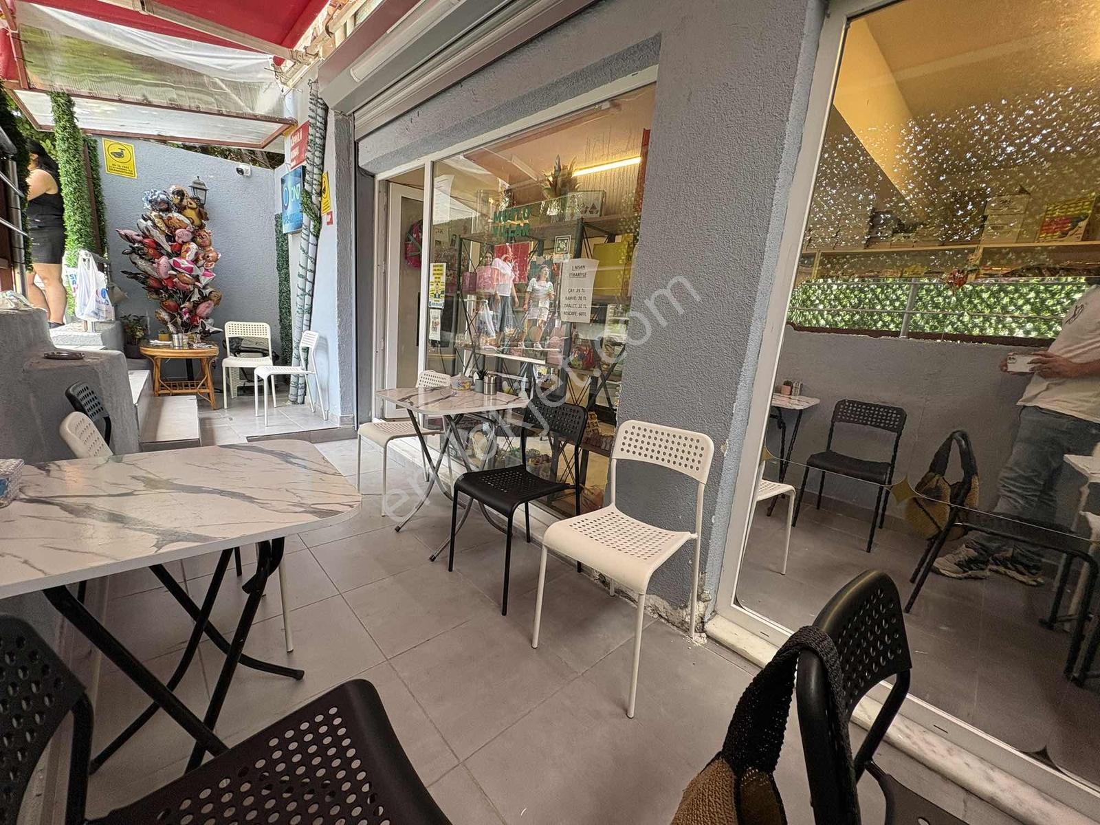 Salacak'da 3. Selim İlkokul Karşısı 30m² Satılık Dükkan - Görsel 10