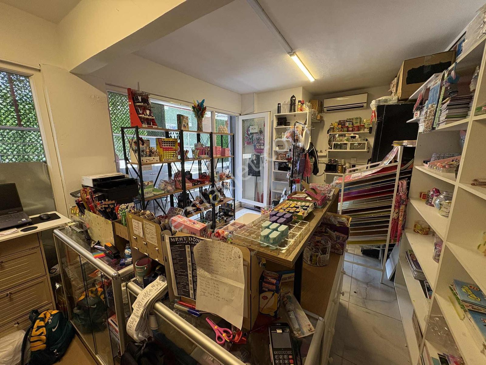 Salacak'da 3. Selim İlkokul Karşısı 30m² Satılık Dükkan - Görsel 16