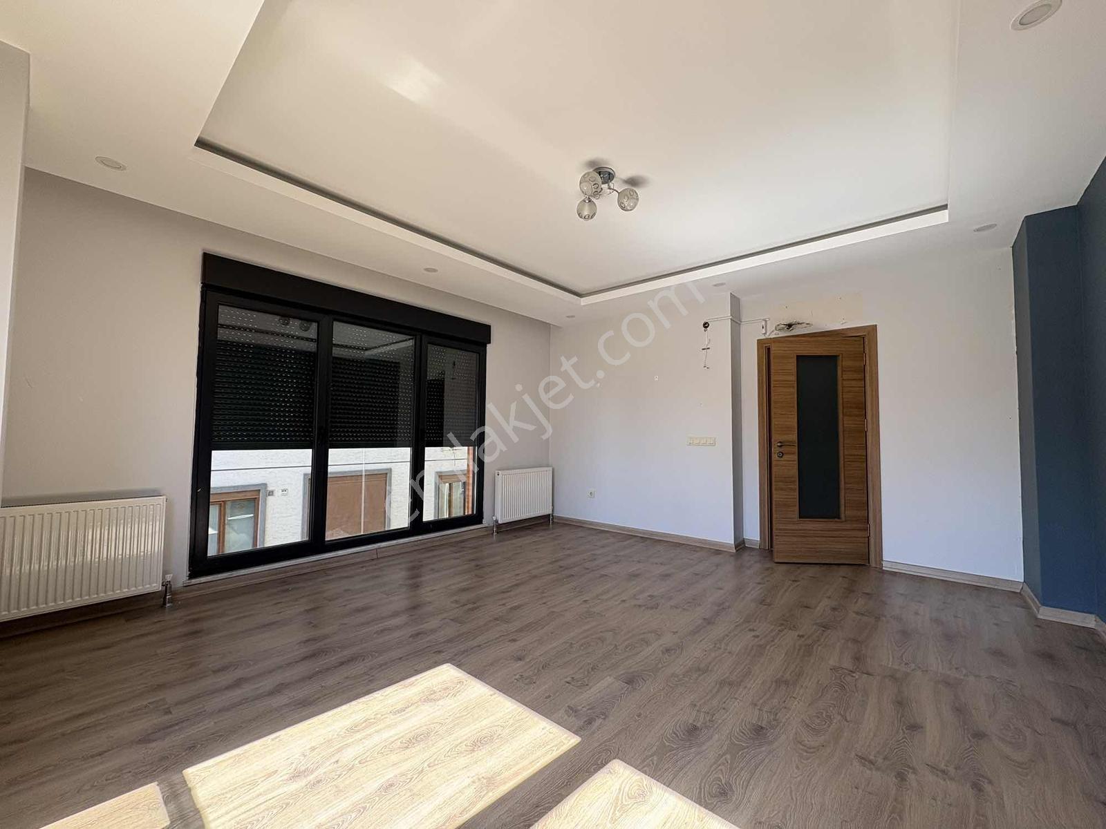 Oben'den Bostancıda Marmaray Sahil Metroya Yakın 3+1 85 M² Net - Görsel 3