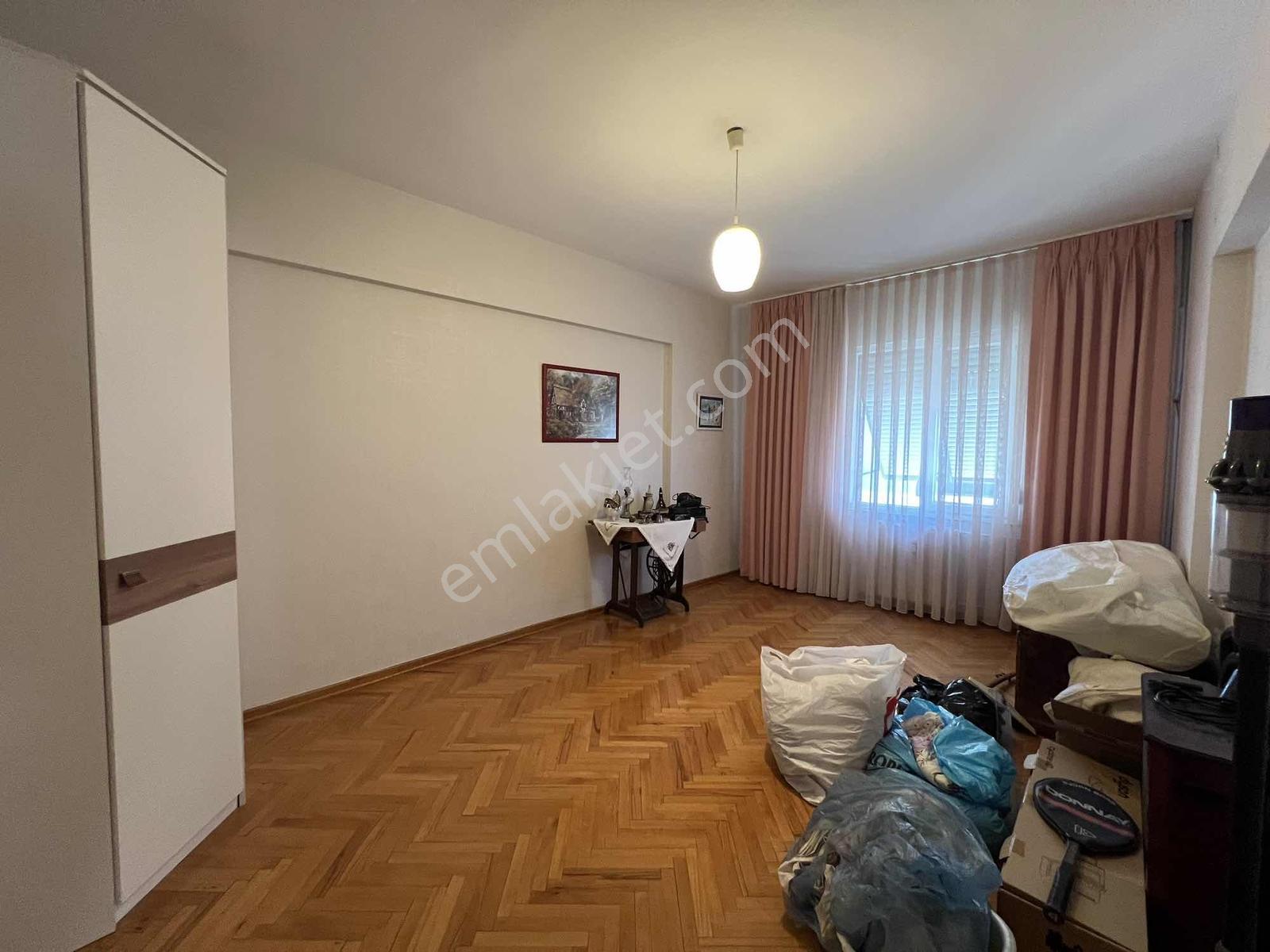 Oben'den Deniz Manzaralı Caddeye Ve Marmaraya Yakın 3+1 110m²net - Görsel 29
