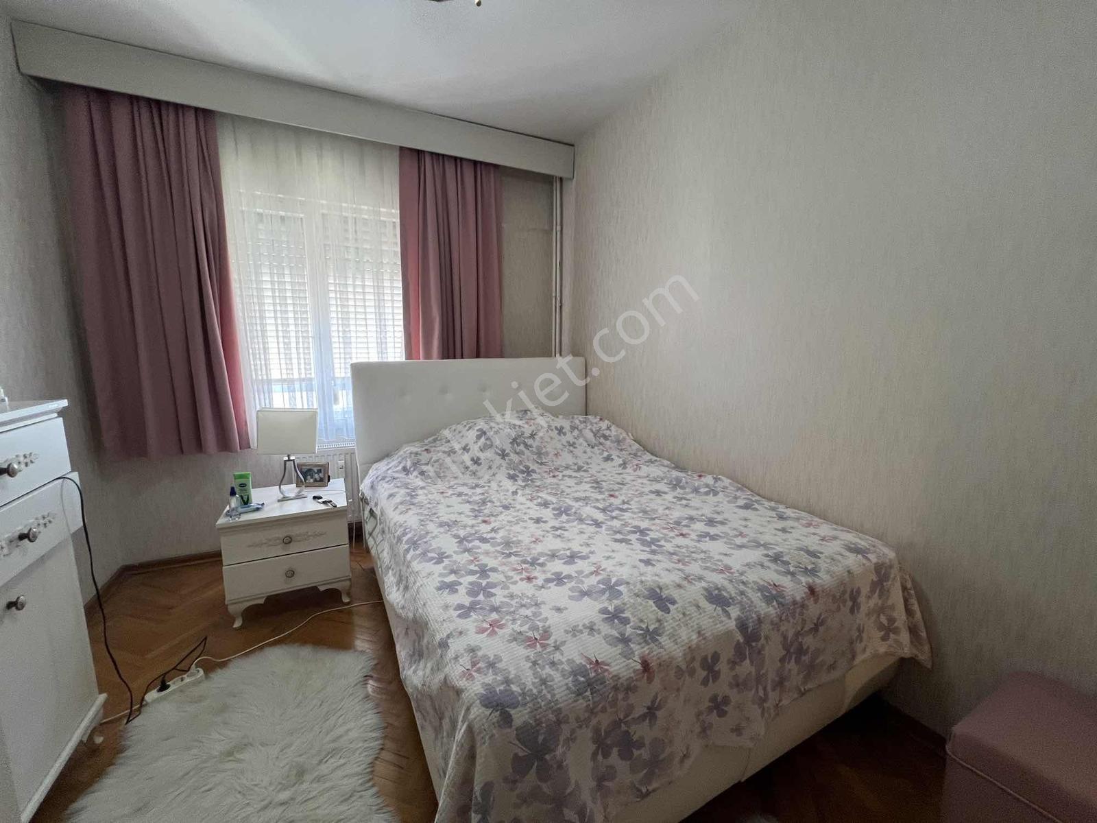 Oben'den Deniz Manzaralı Caddeye Ve Marmaraya Yakın 3+1 110m²net - Görsel 16
