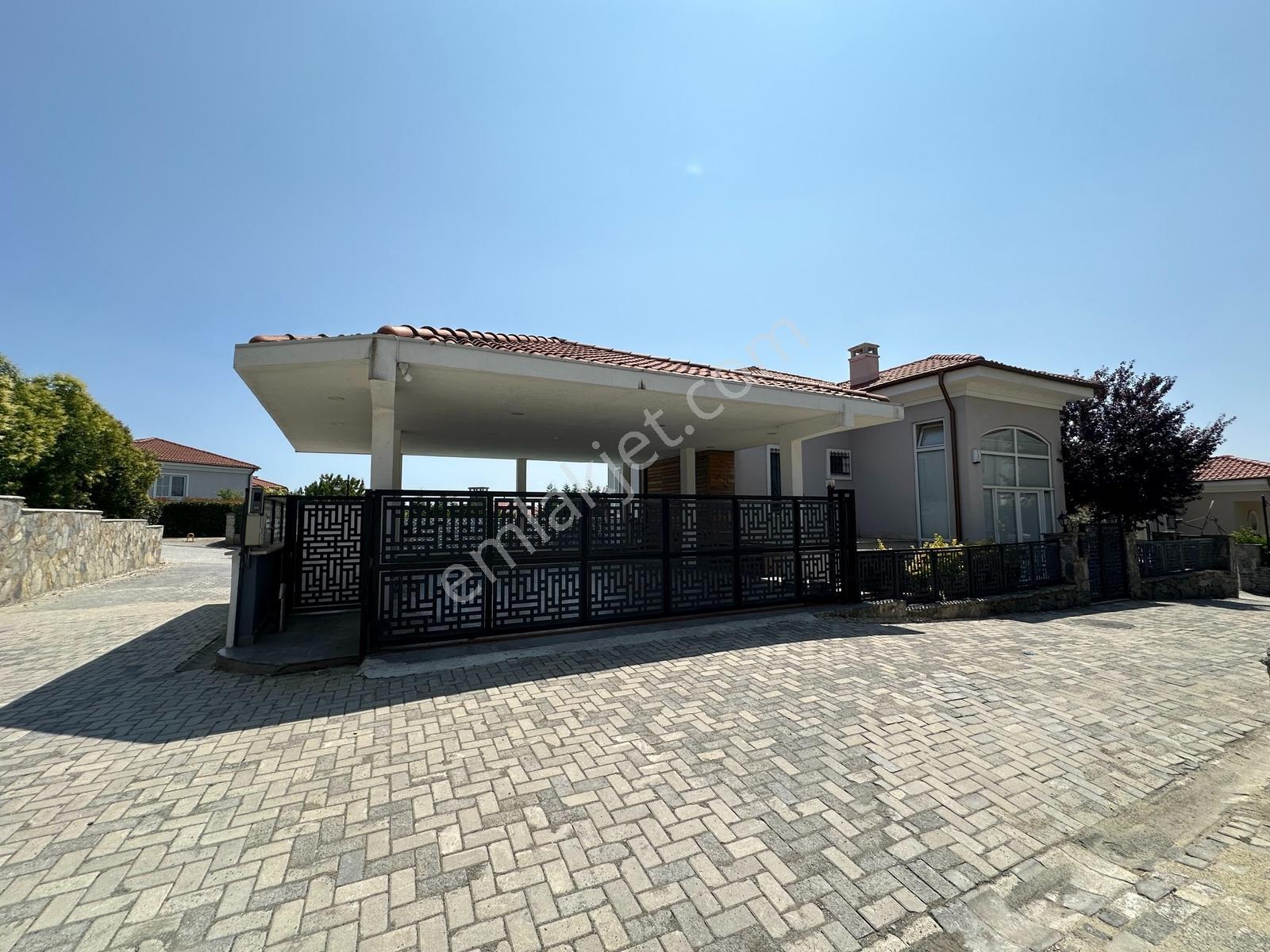 Arnavutköy Neo Gölpark İstanbul Kiralık 5+1 Havuzlu Villa - Görsel 22