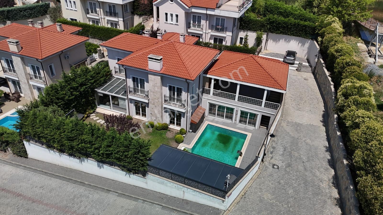 Arnavutköy Neo Gölpark İstanbul Kiralık 5+1 Havuzlu Villa - Görsel 34
