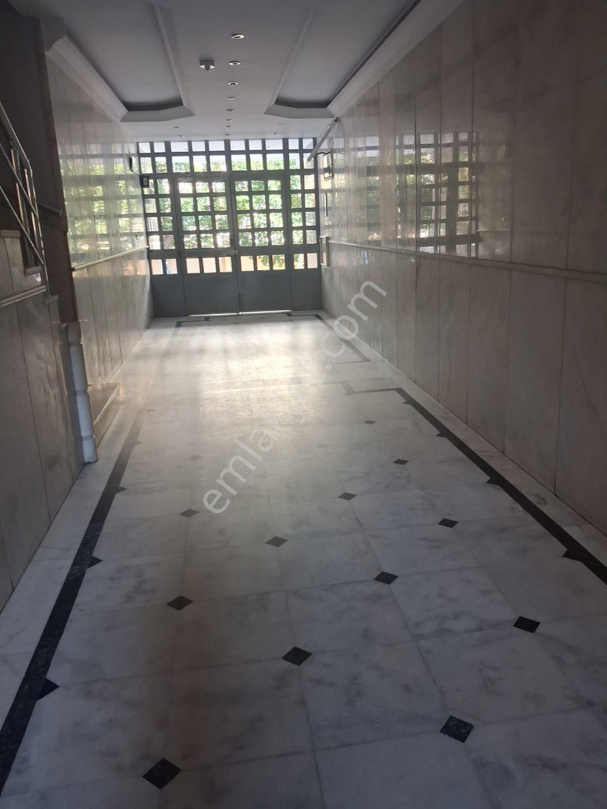 Hızırbey Çemenzar Caddede 125 M2 Net Masrafsız - Görsel 29