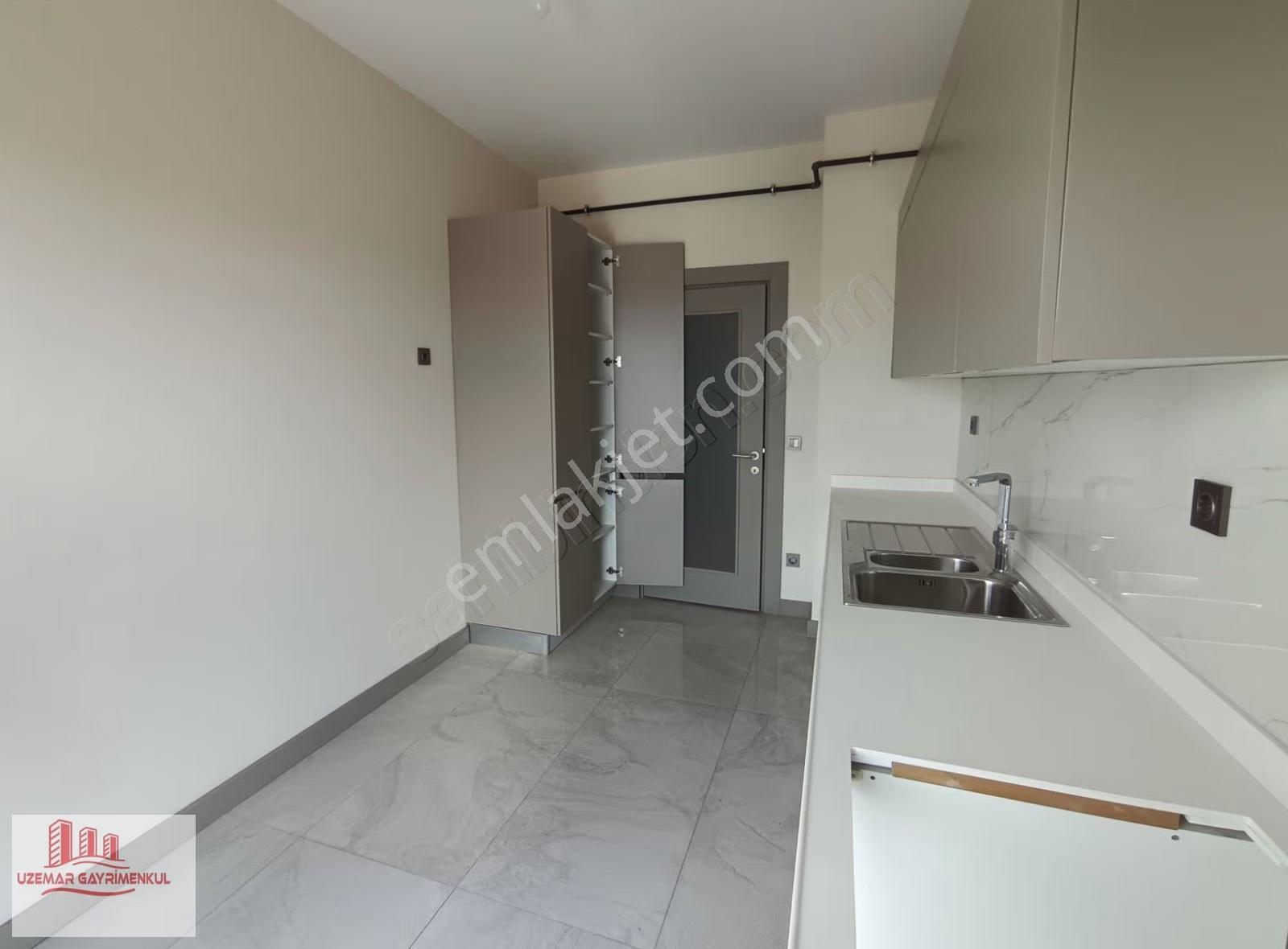 Uzemar'dan Beyoğlu E5 Uzerinde Kiralık(2+1) Yeni Okmeydanı - Görsel 2