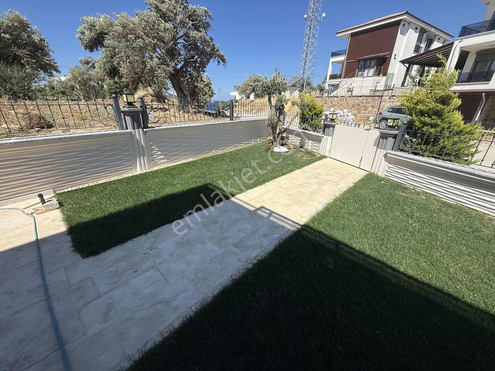Pelitköy Sahilin De Plaja 150 Metre Forleks Villa - Görsel 9