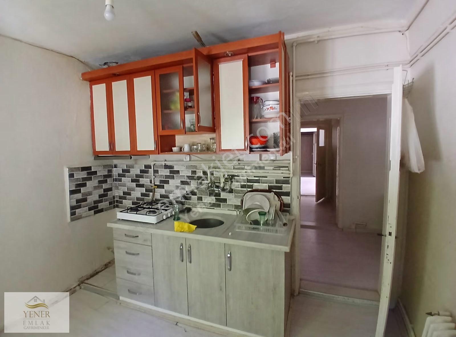 Emek Mahallesi'nde Satılık Müstakil Arsa Tapulu Bina - Görsel 5