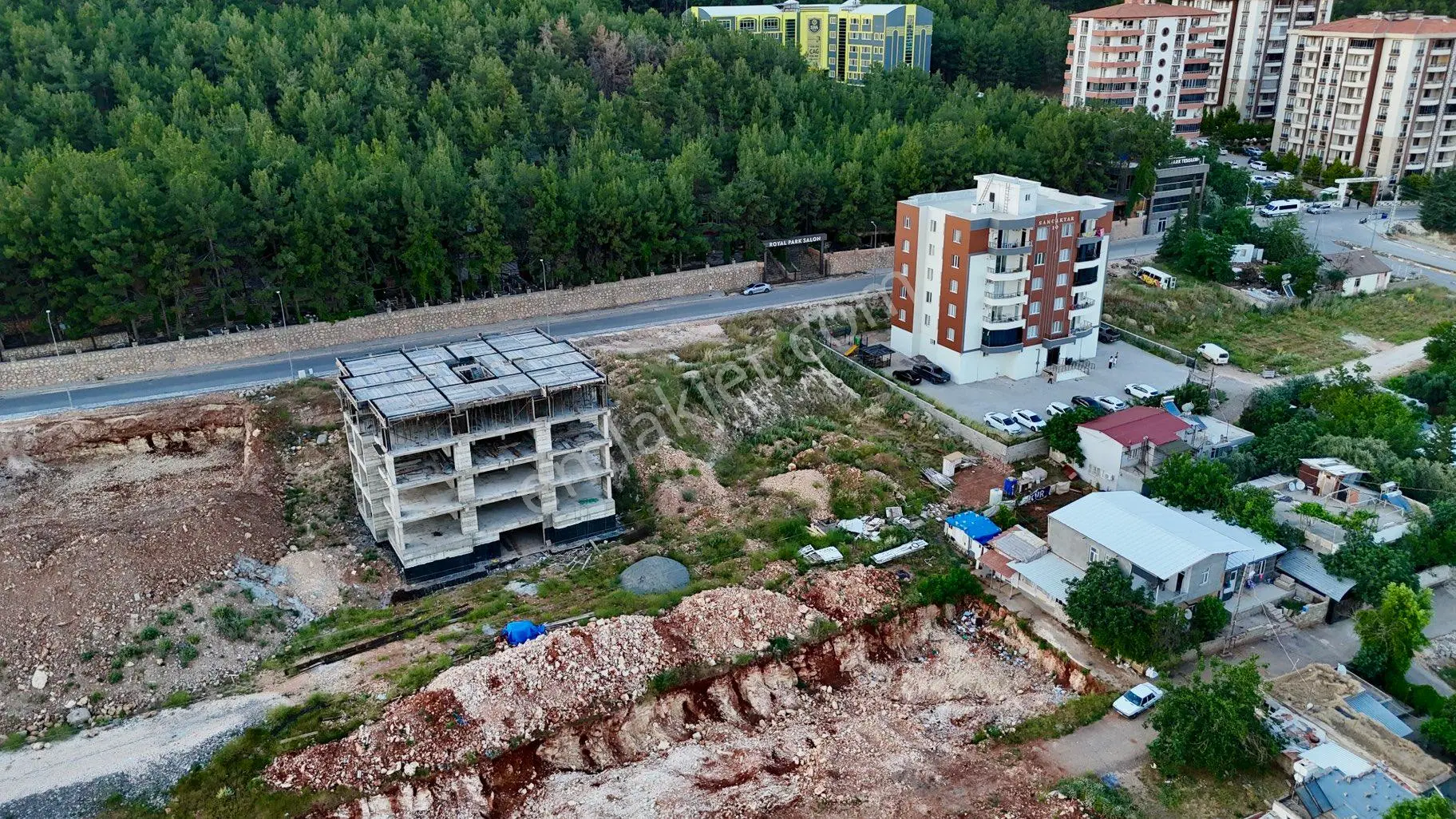 Cumhuriyet Mahallesin'de Satılık 1510 M² Müstakil Tapulu Arsa - Görsel 12