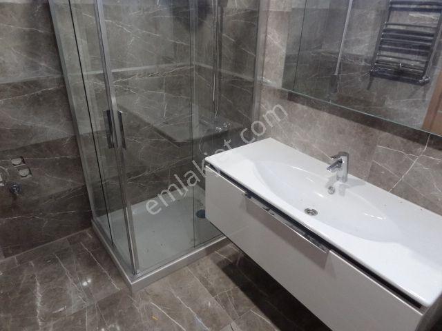 Caddebostan Sahil Tarafı Kombili Lüks Kiralık Daire 3+1,135m2. - Görsel 23